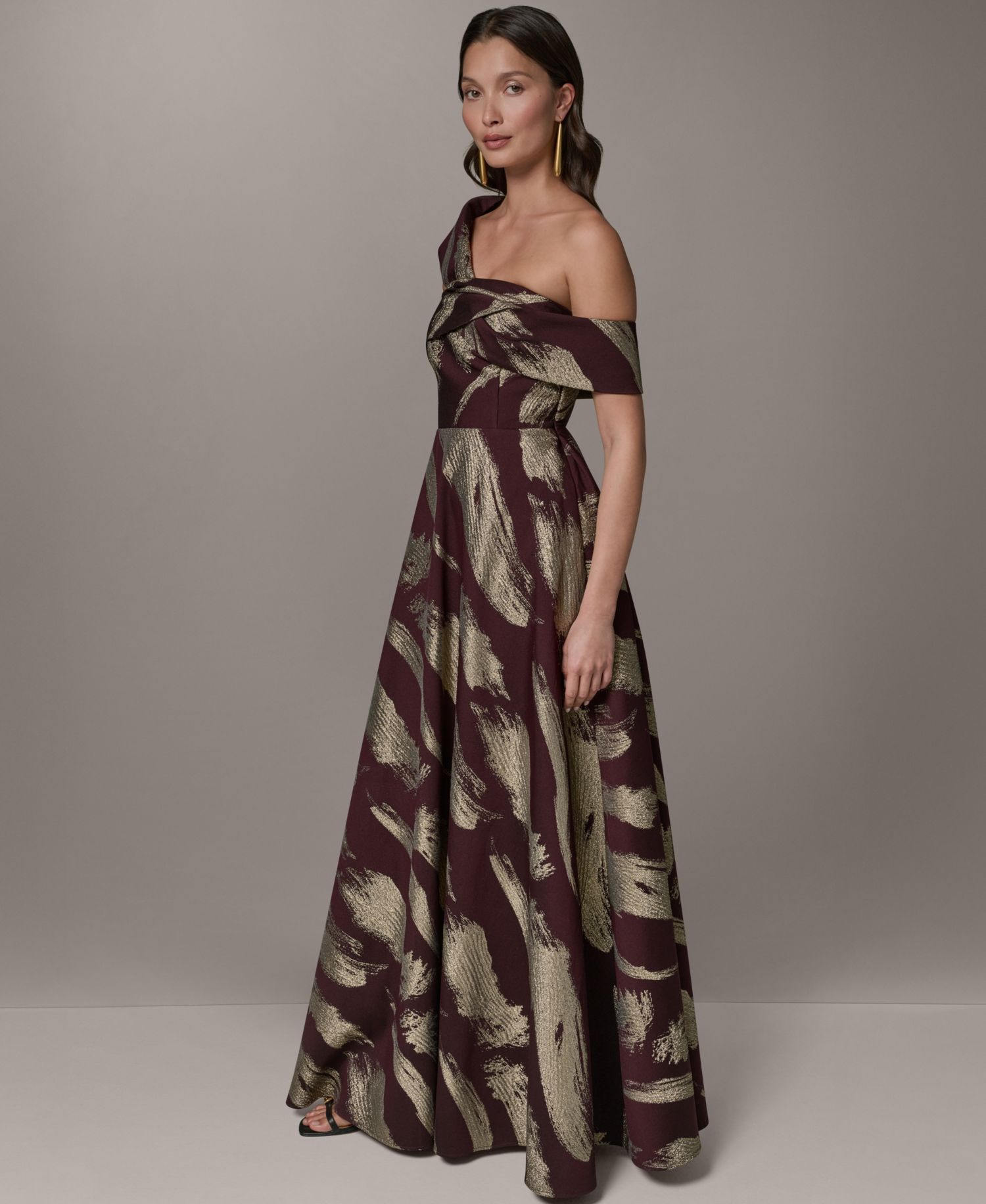 Women's One-Shoulder Evening Gown