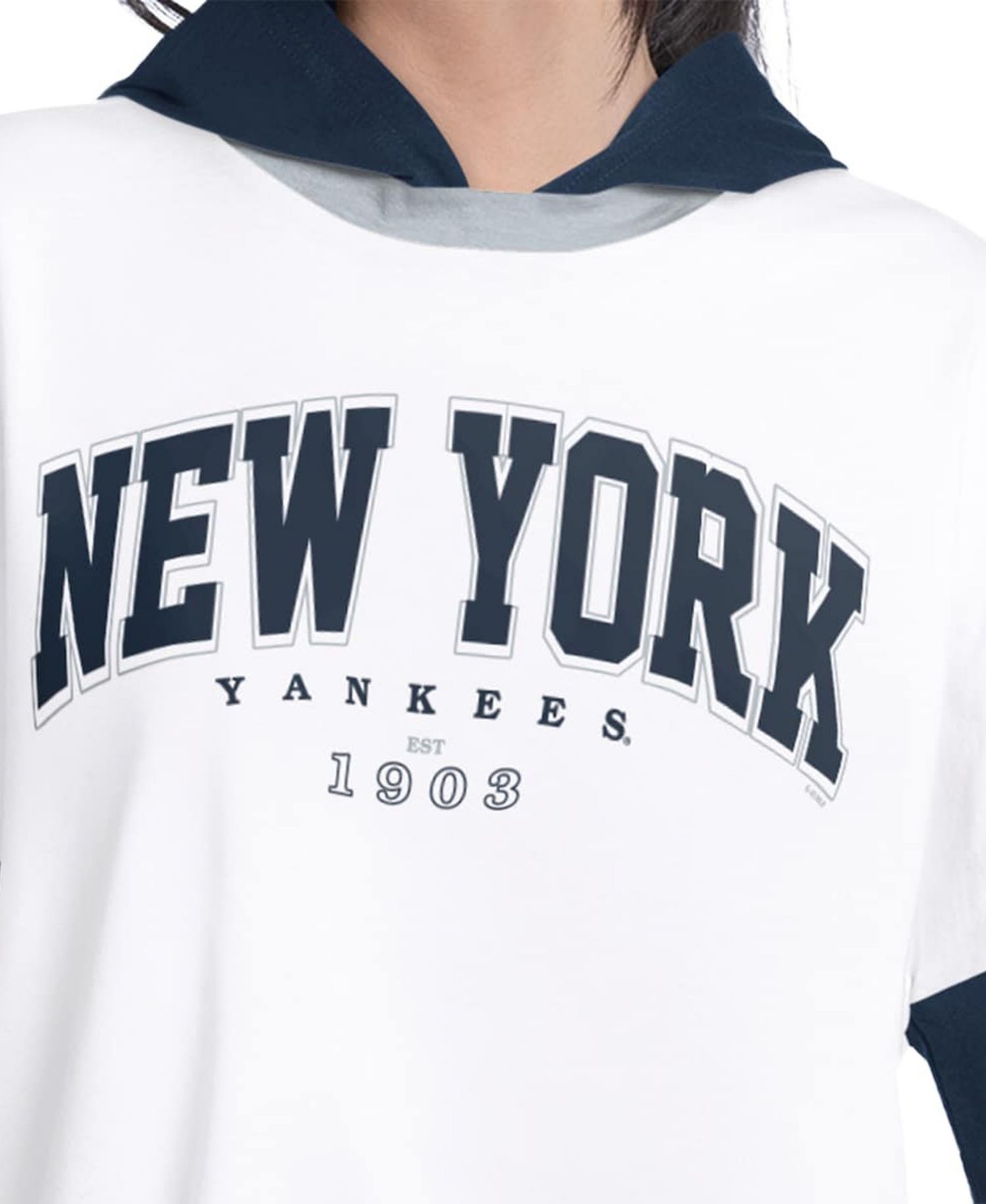 Women's White/Navy New York Yankees Key Player Oversized Hooded Long Sleeve T-Shirt