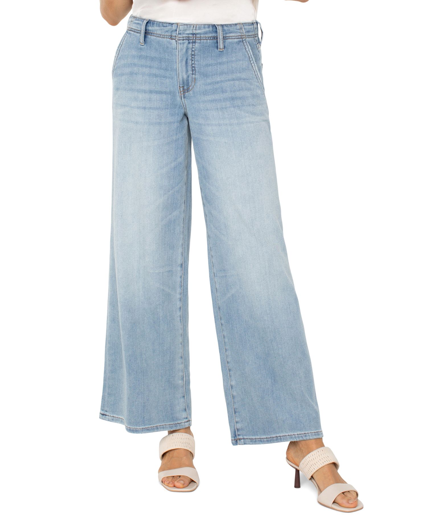 Petite Weekender Wide-Leg Jeans