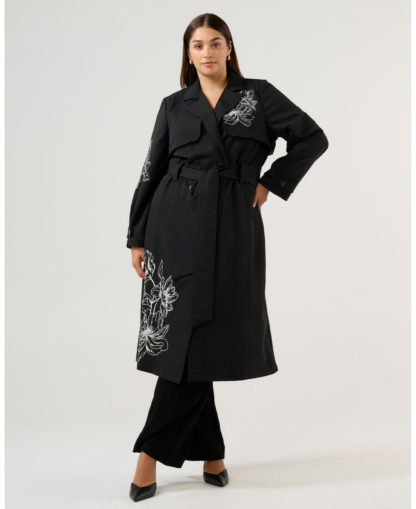 Женское пальто ESTELLE Monet Embroidered Belted Full-Length Trench, цвет: Чёрный / Кремовый — фото 5