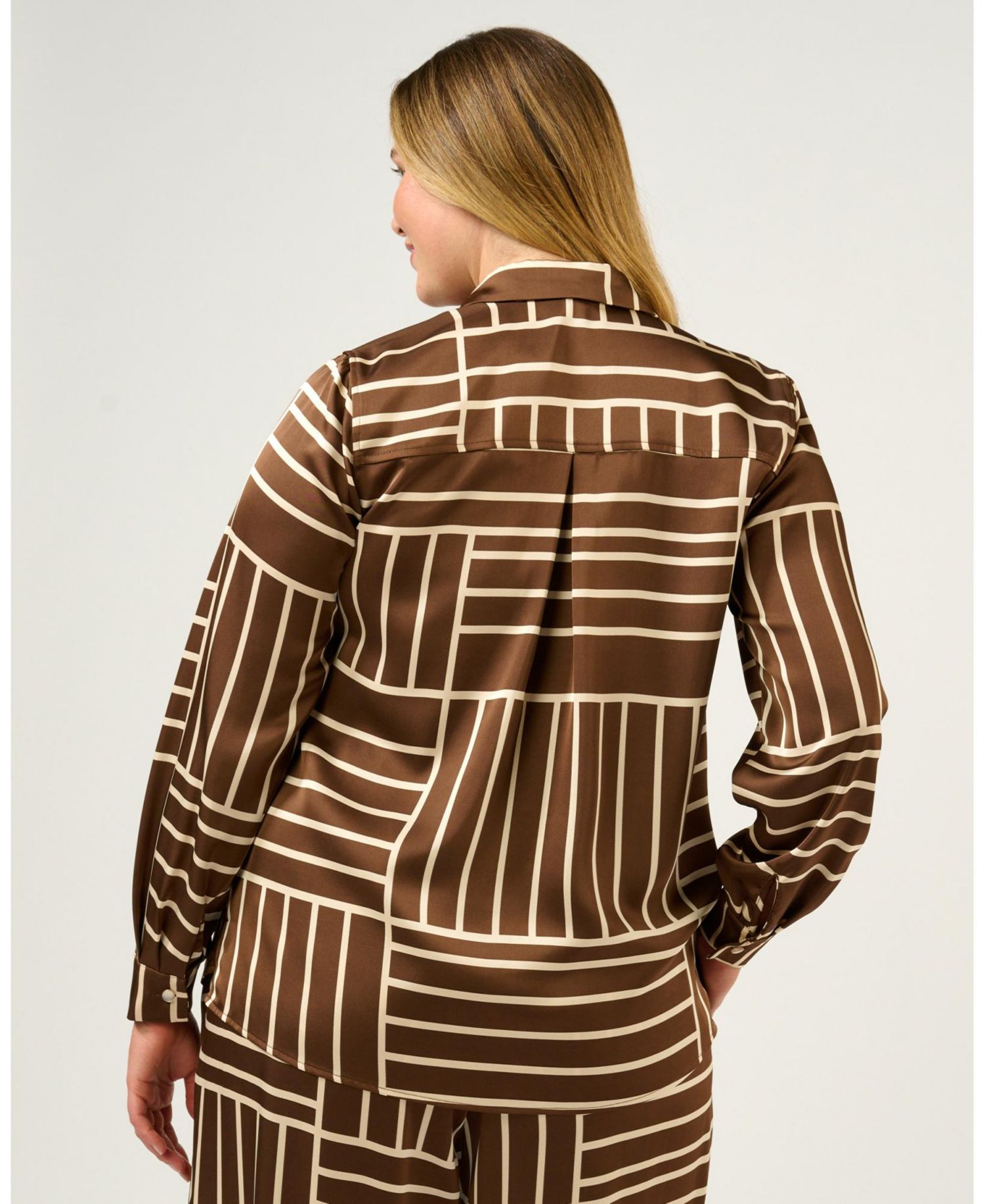 Plus Sizes Josie Geometric Collared Button-Front Satin Shirt