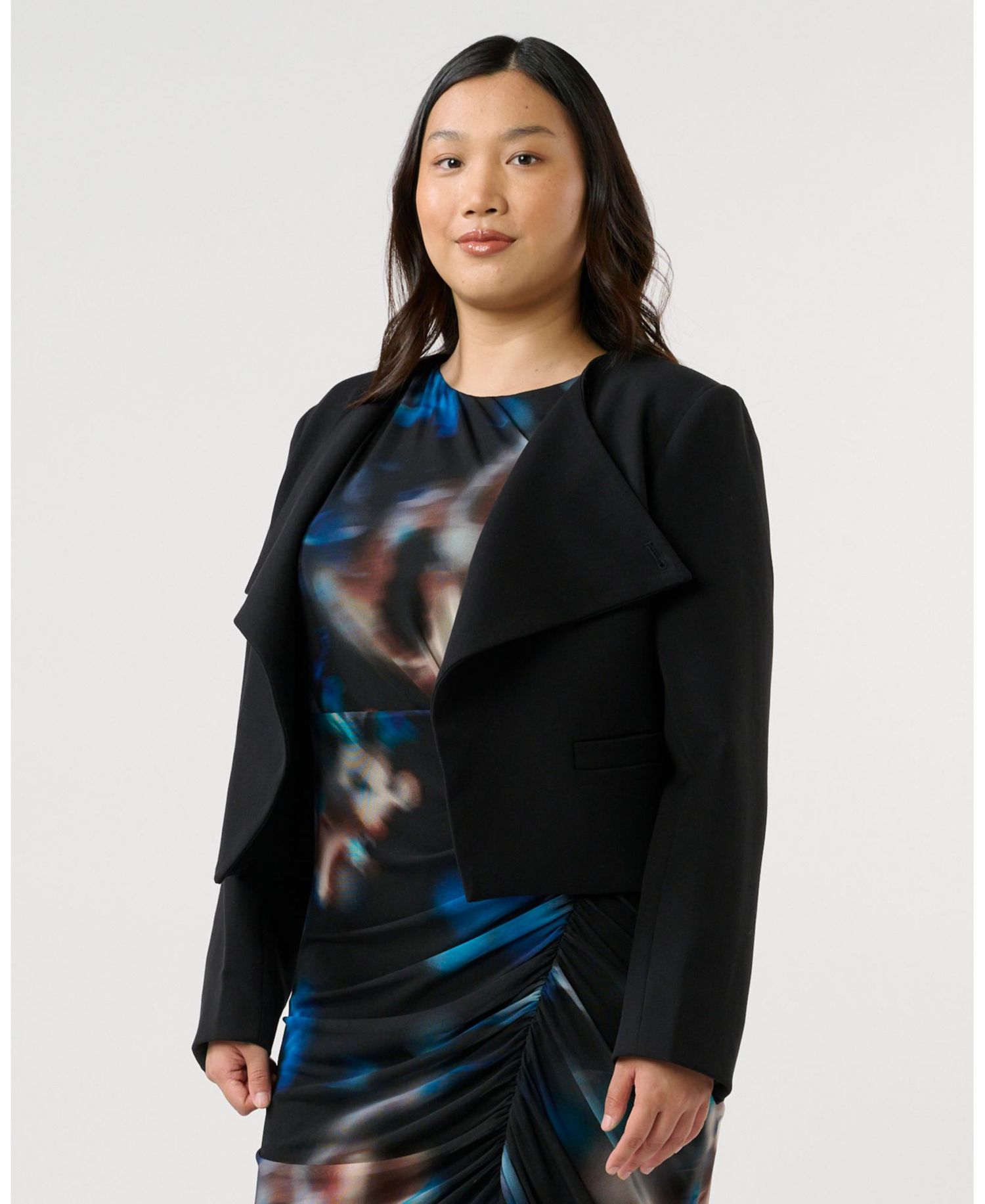 Plus size Eboni Cropped Assymetric Tailored Jacket