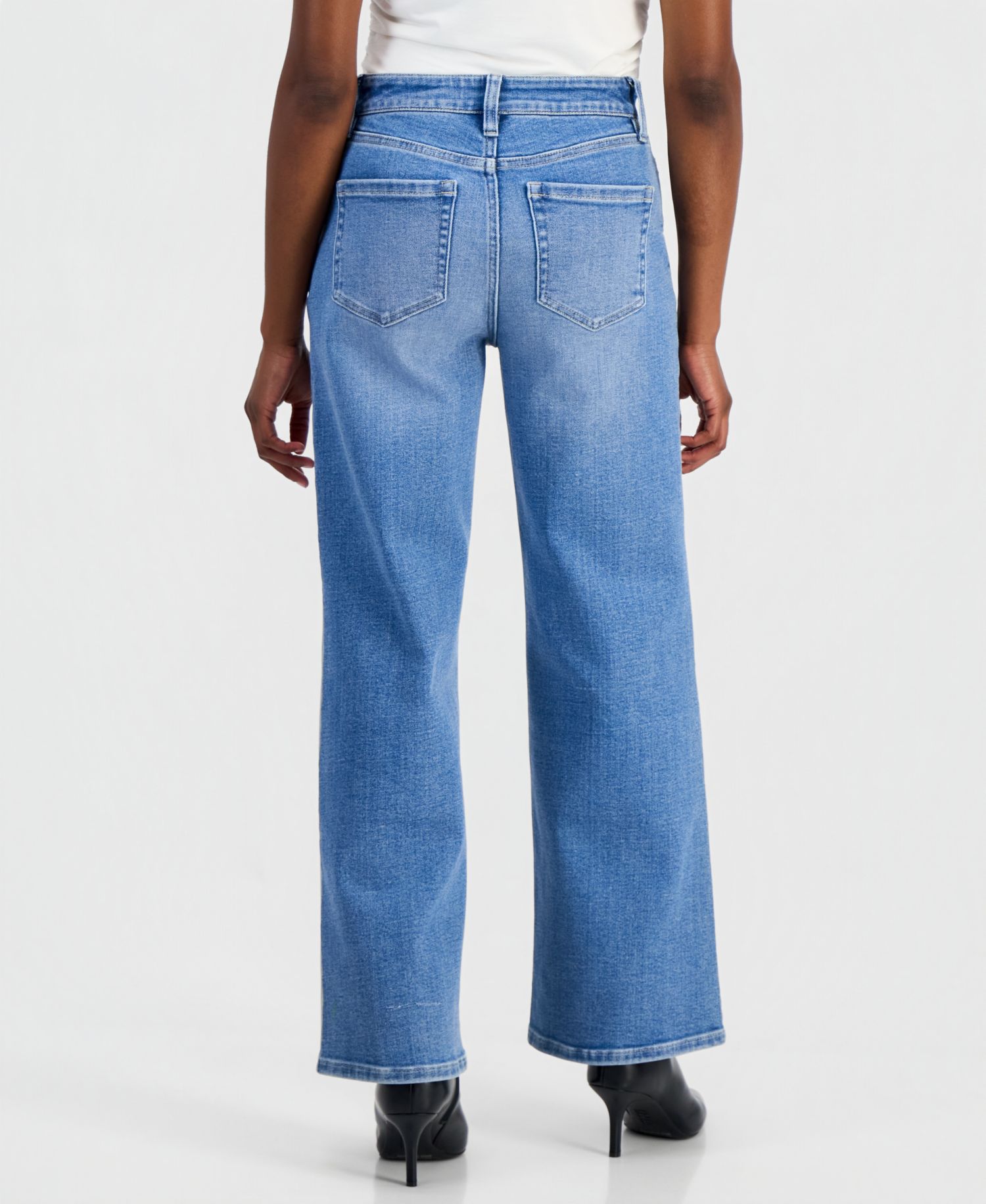 Petite High-Rise Wide-Leg Jeans