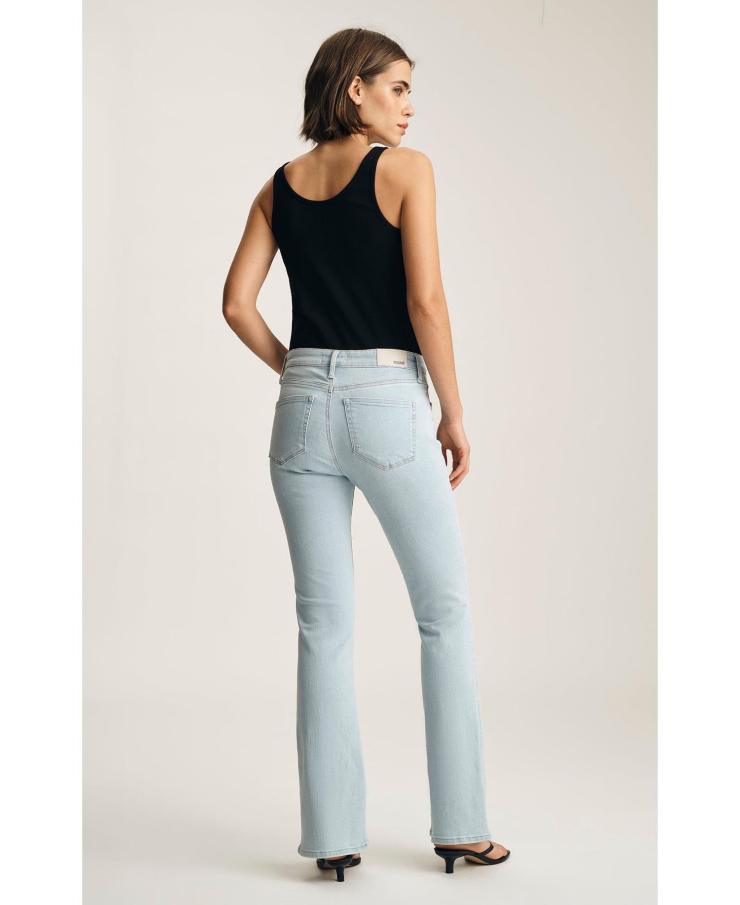 Women's Molly Mid Rise Bootcut Bootcut In Bleached Flex Blue