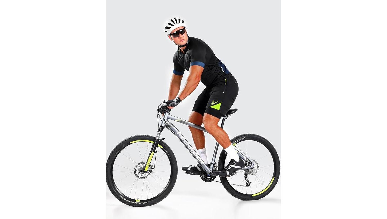 X-Large Bike Shorts for Men - 3D Padded Lightweight MTB Fit Riding Biking Bicycle Biker Shorts with Zipper Pockets