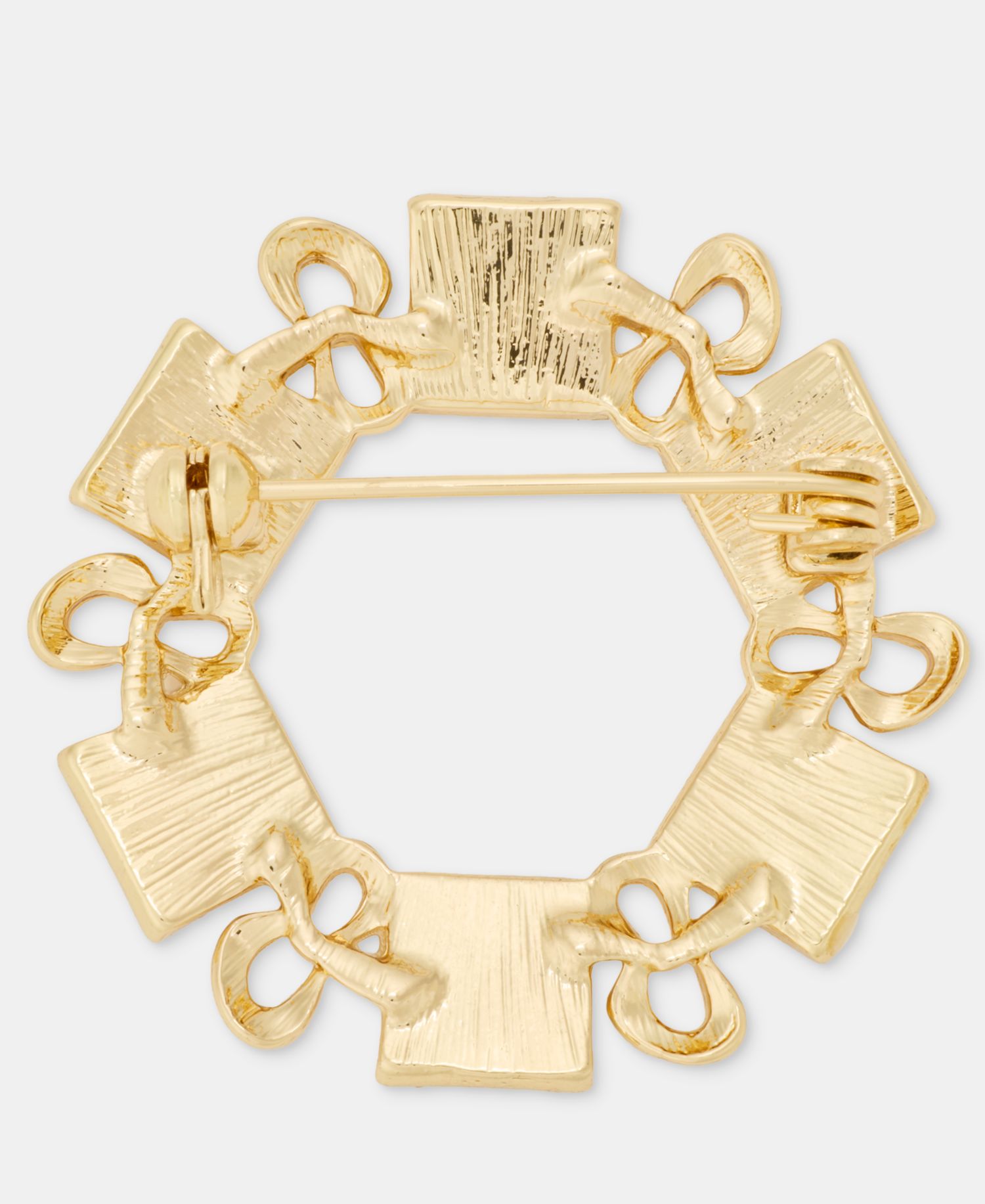 Present Wreath Pin