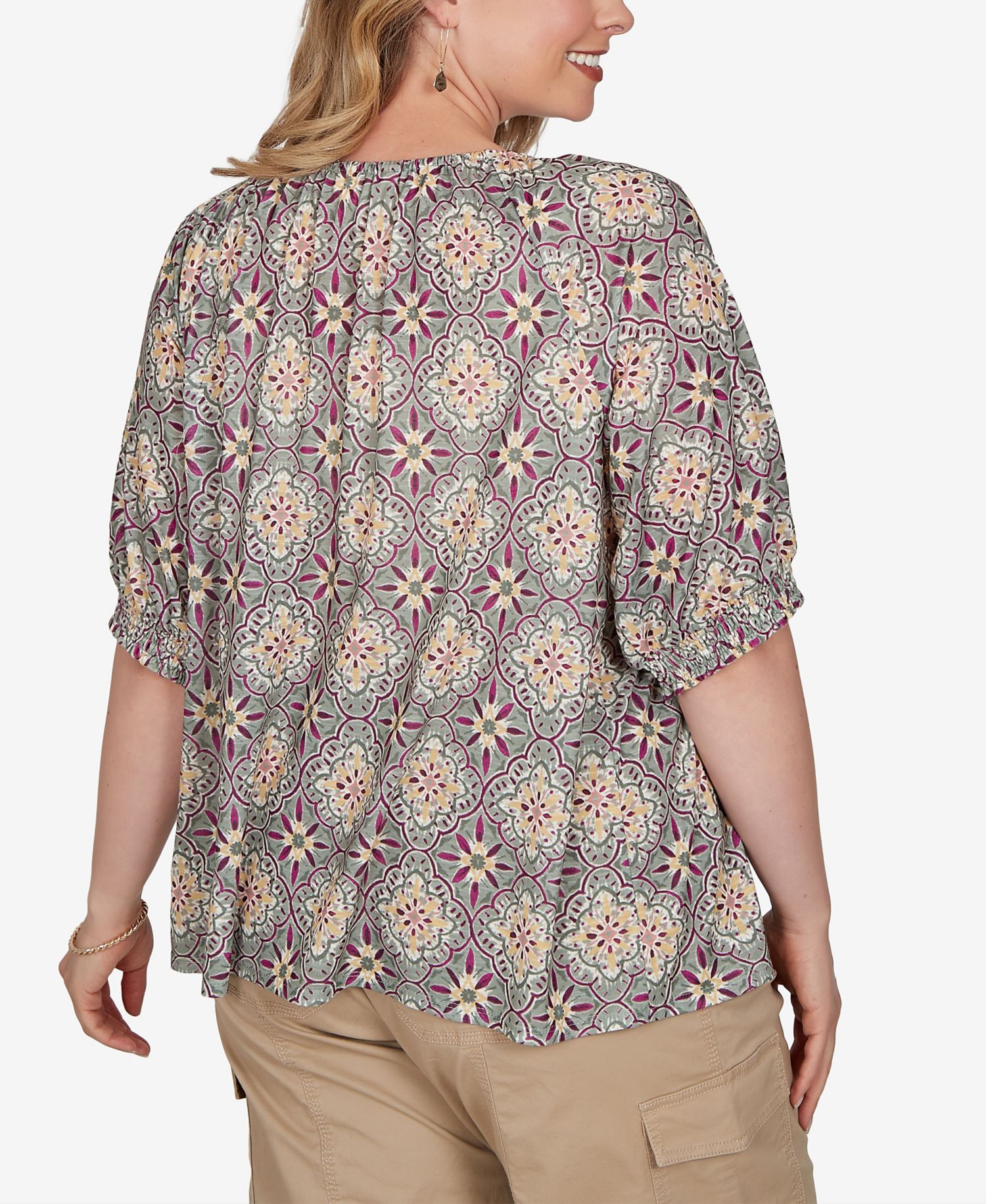 Plus Size Desert Geo Print Lace Trim Knit Top