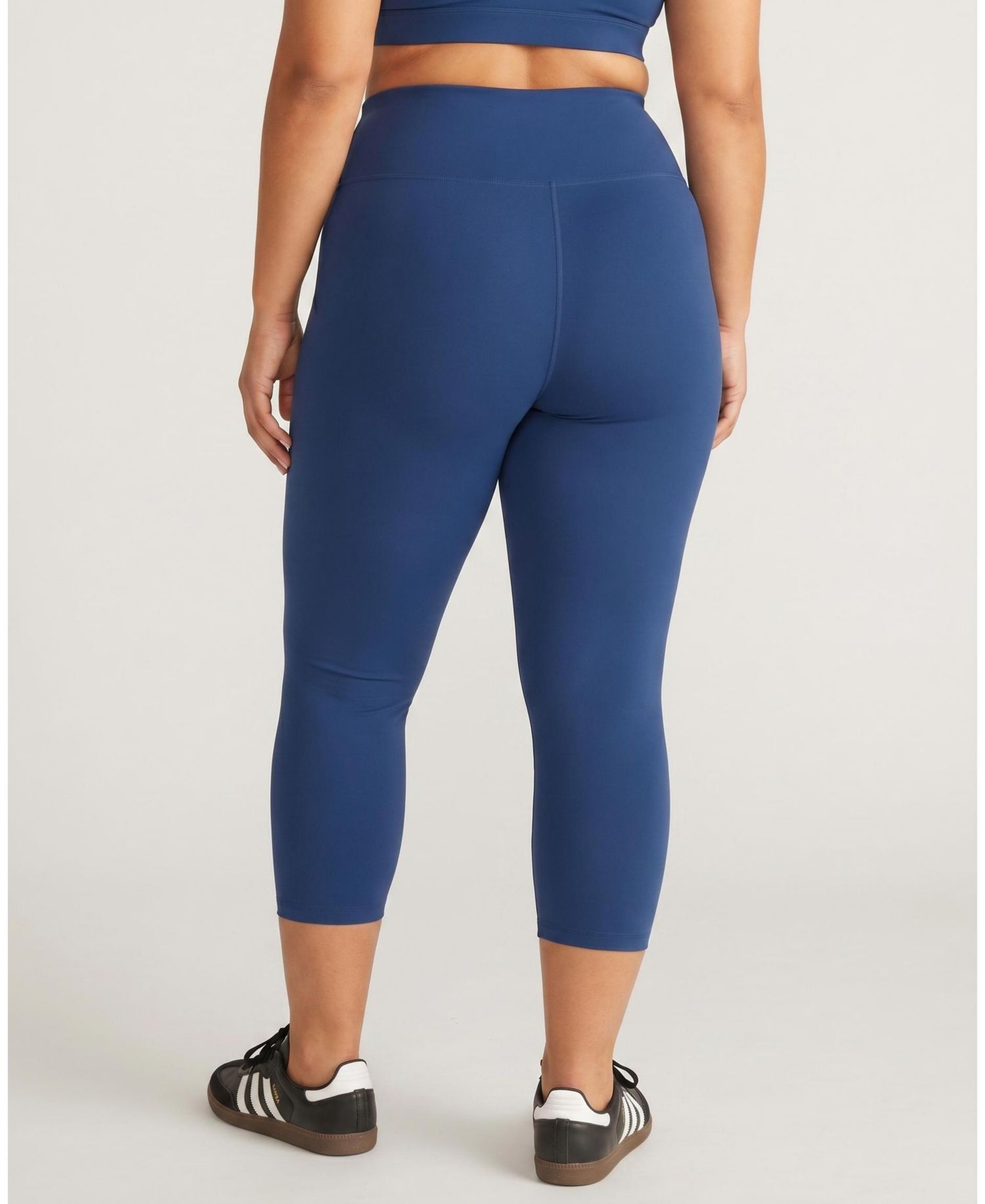 Women's Plus Size Next to Naked Cropped Legging