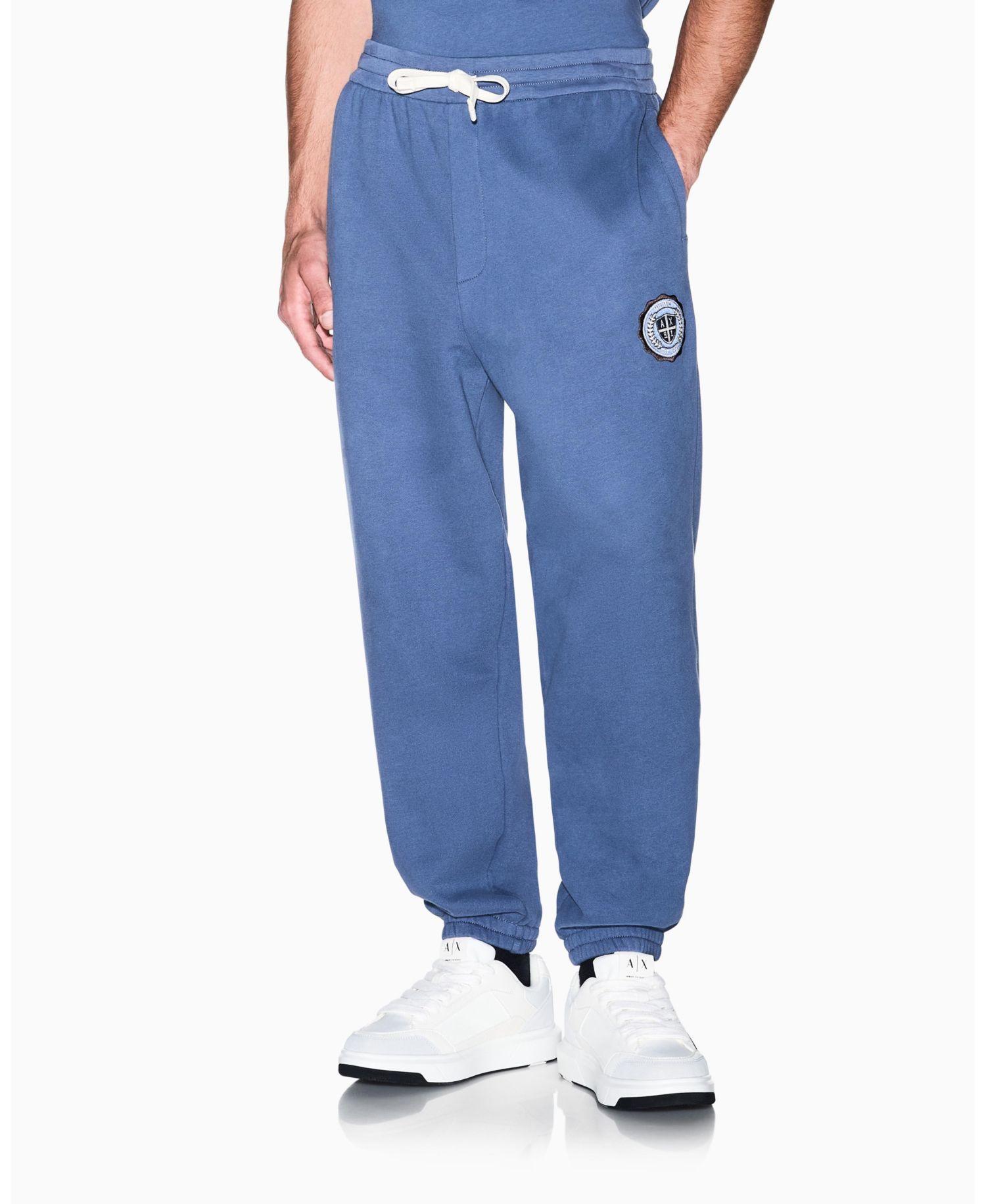 Men's Crossover Badge Jogger