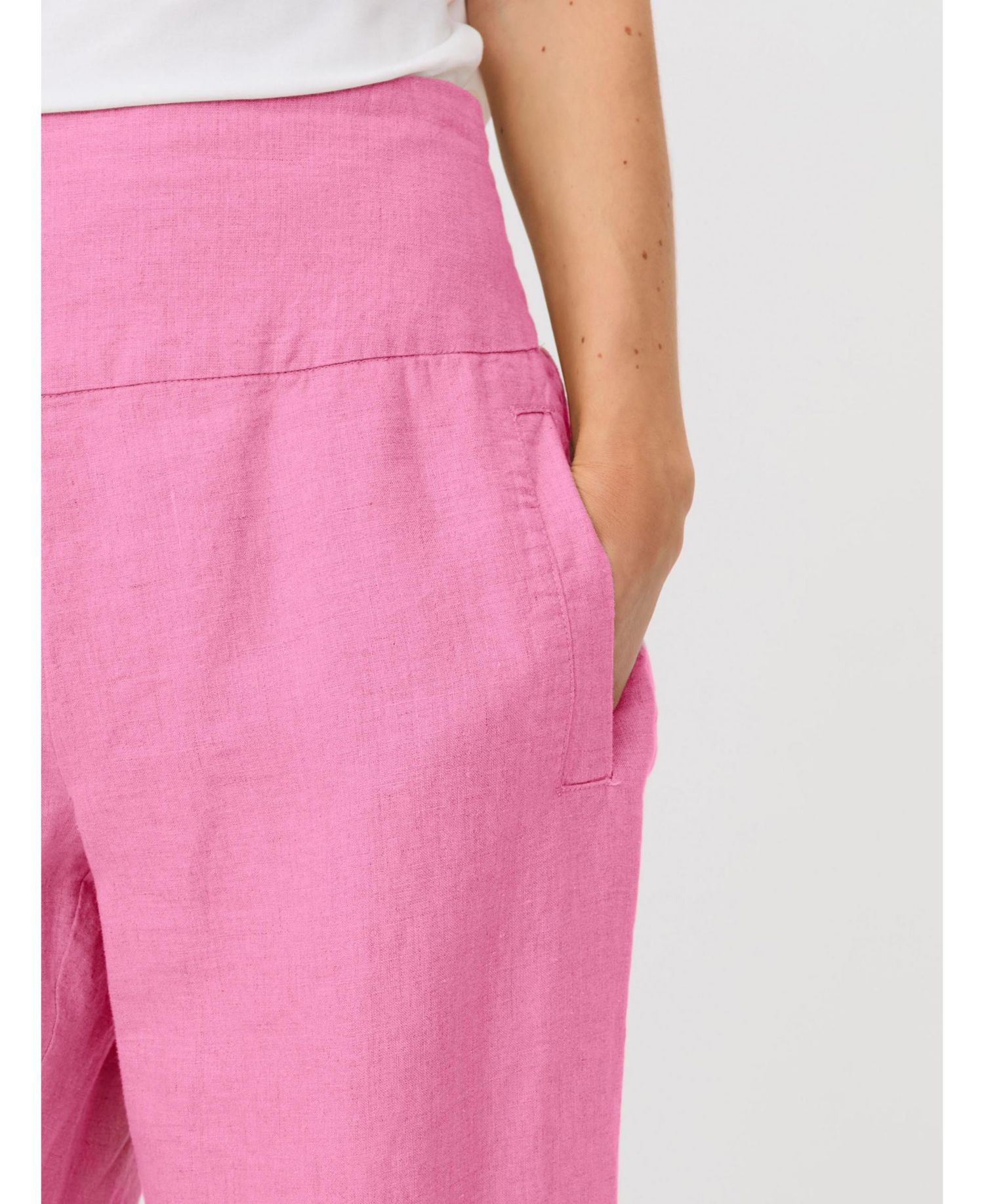 Women's Mapallas Linen Cropped Trousers