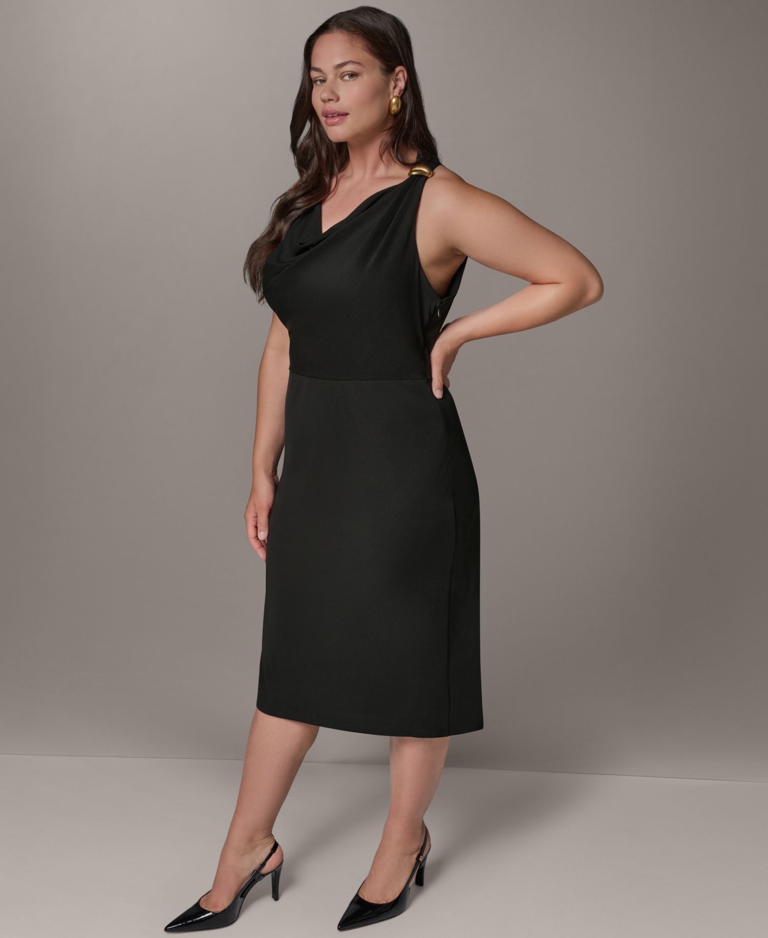 Plus Size Shoulder Hardware Sleeveless Midi Dress