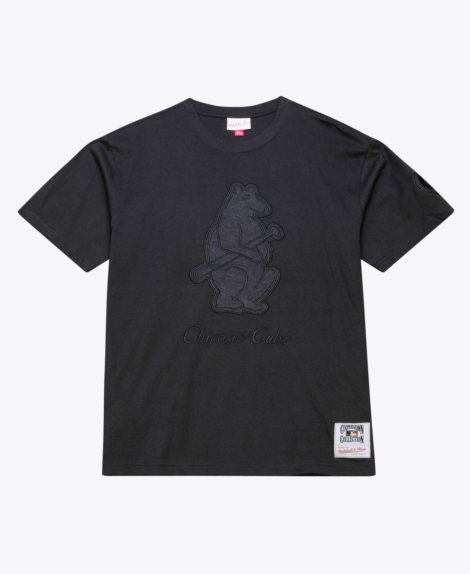 Men's Black Chicago Cubs Cooperstown Collection Phantom T-Shirt