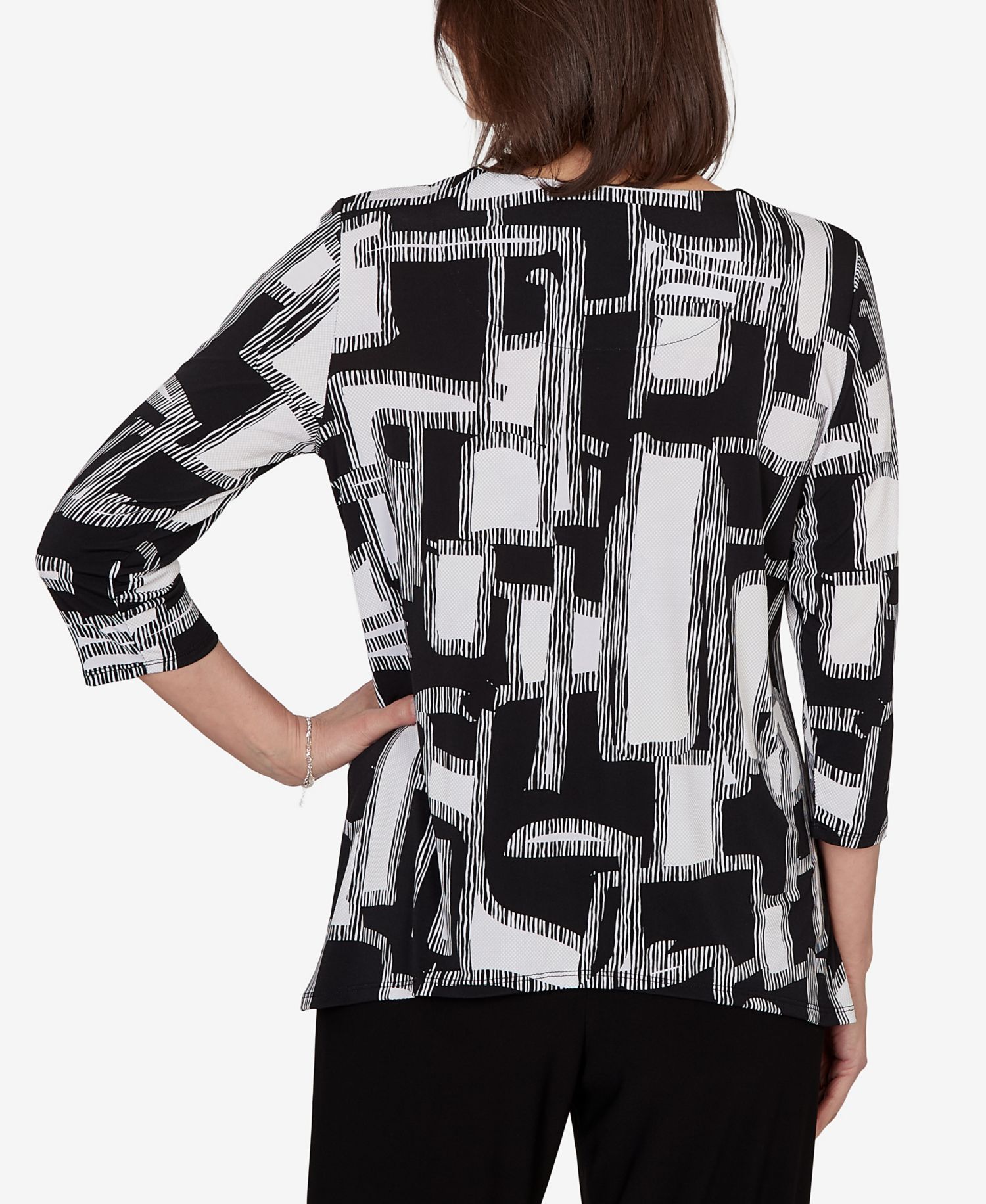 Women's Geo Boxes Puff Printed Top with Necklace