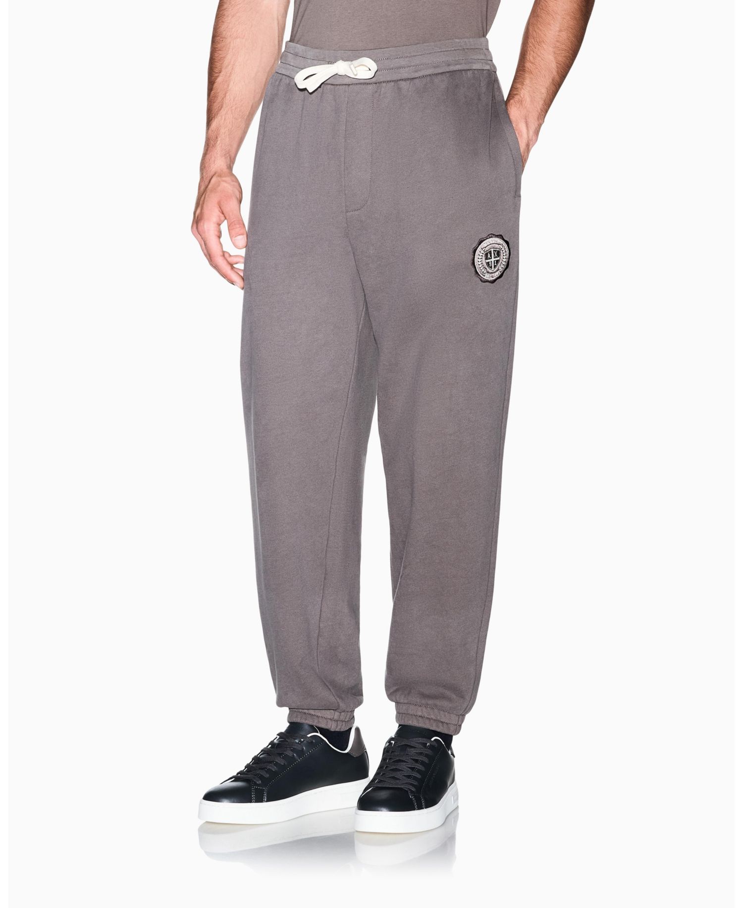 Men's Crossover Badge Jogger