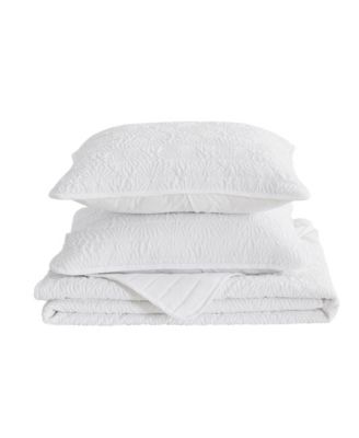 Floral Textured Quilt Set With Shams