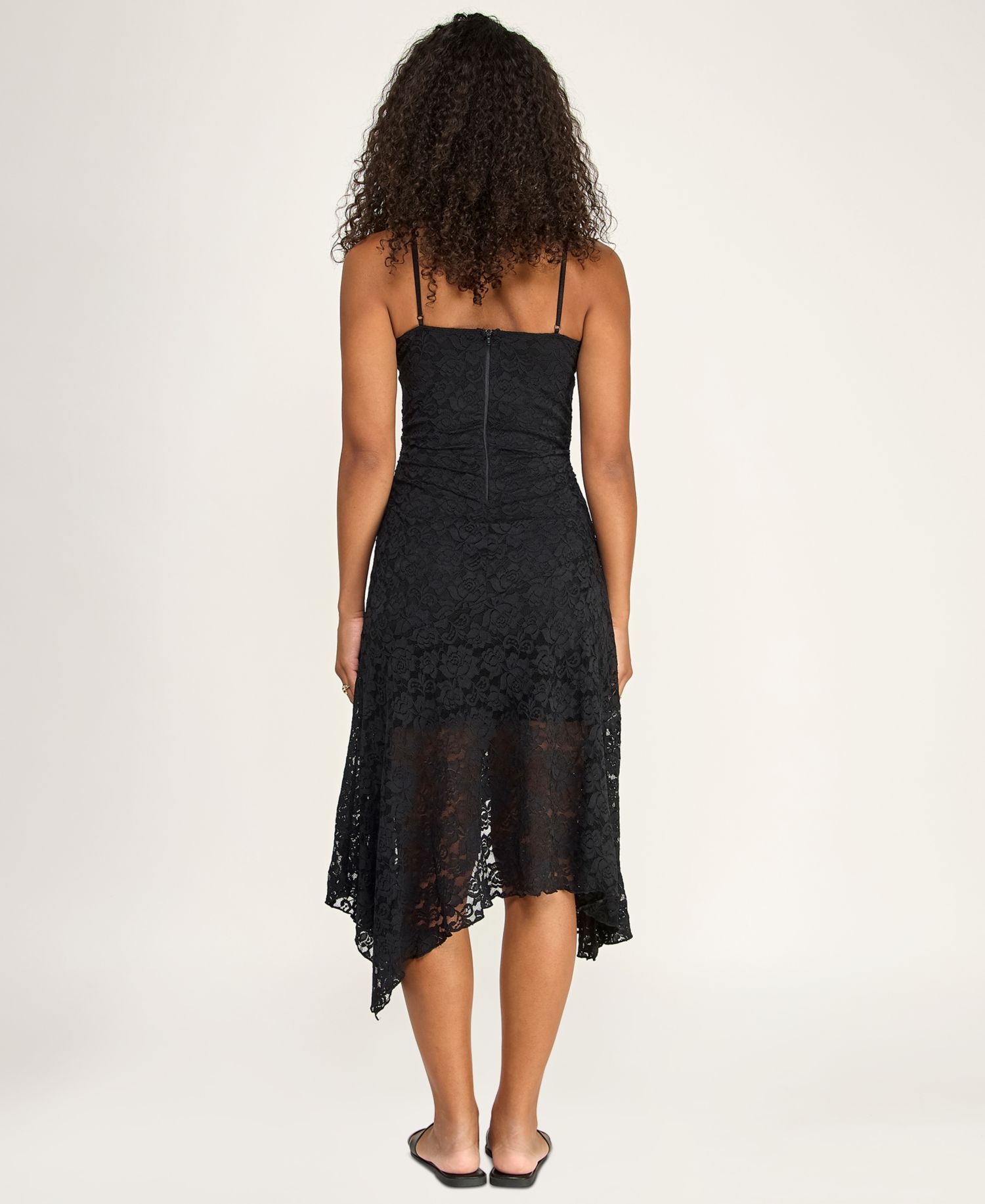 Juniors' Handkerchief Hem V-Neck Lace Midi Dress