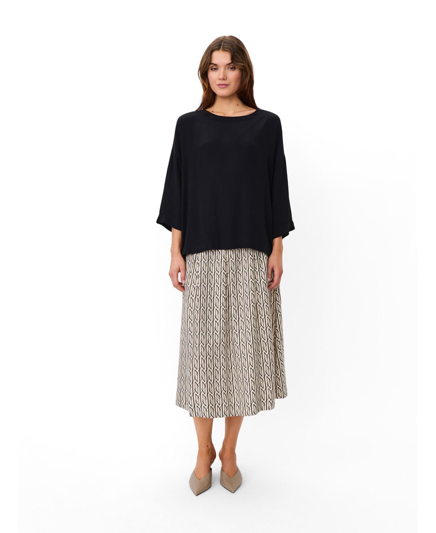 Women's Mabecca Round Neck Draped Blouse