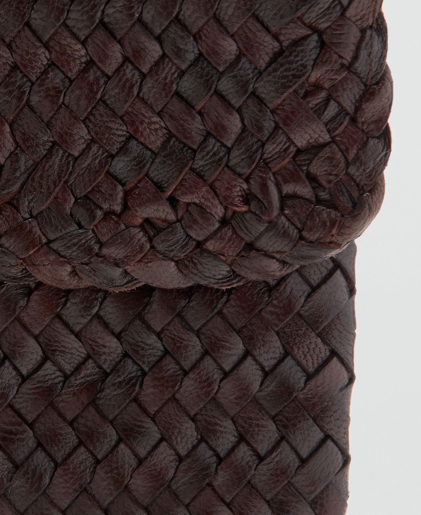 Женская сумка Mango Braided Leather Mobile Phone Case, цвет: Шоколадный — фото 5