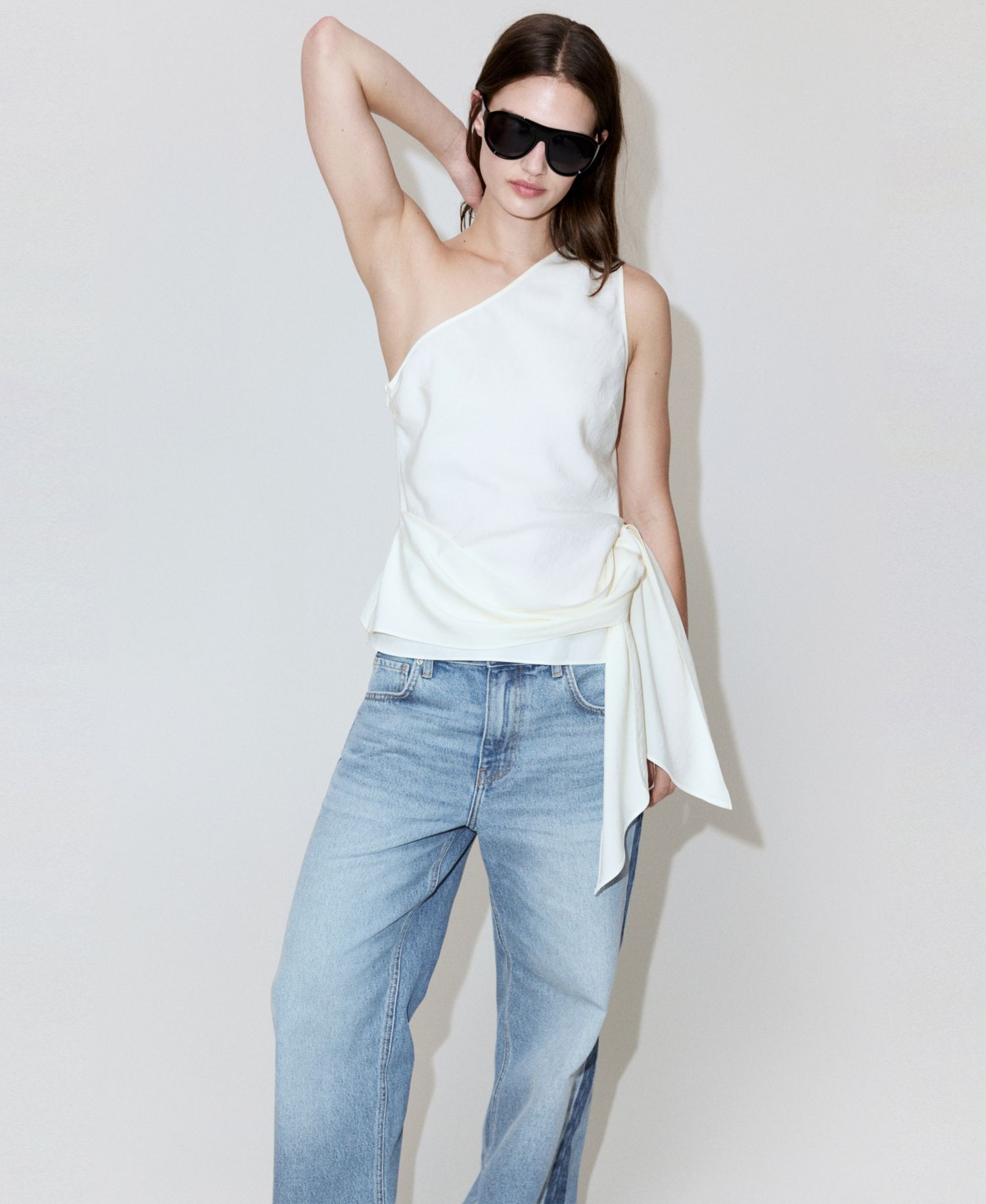 Women's Low-Rise Straight Jeans