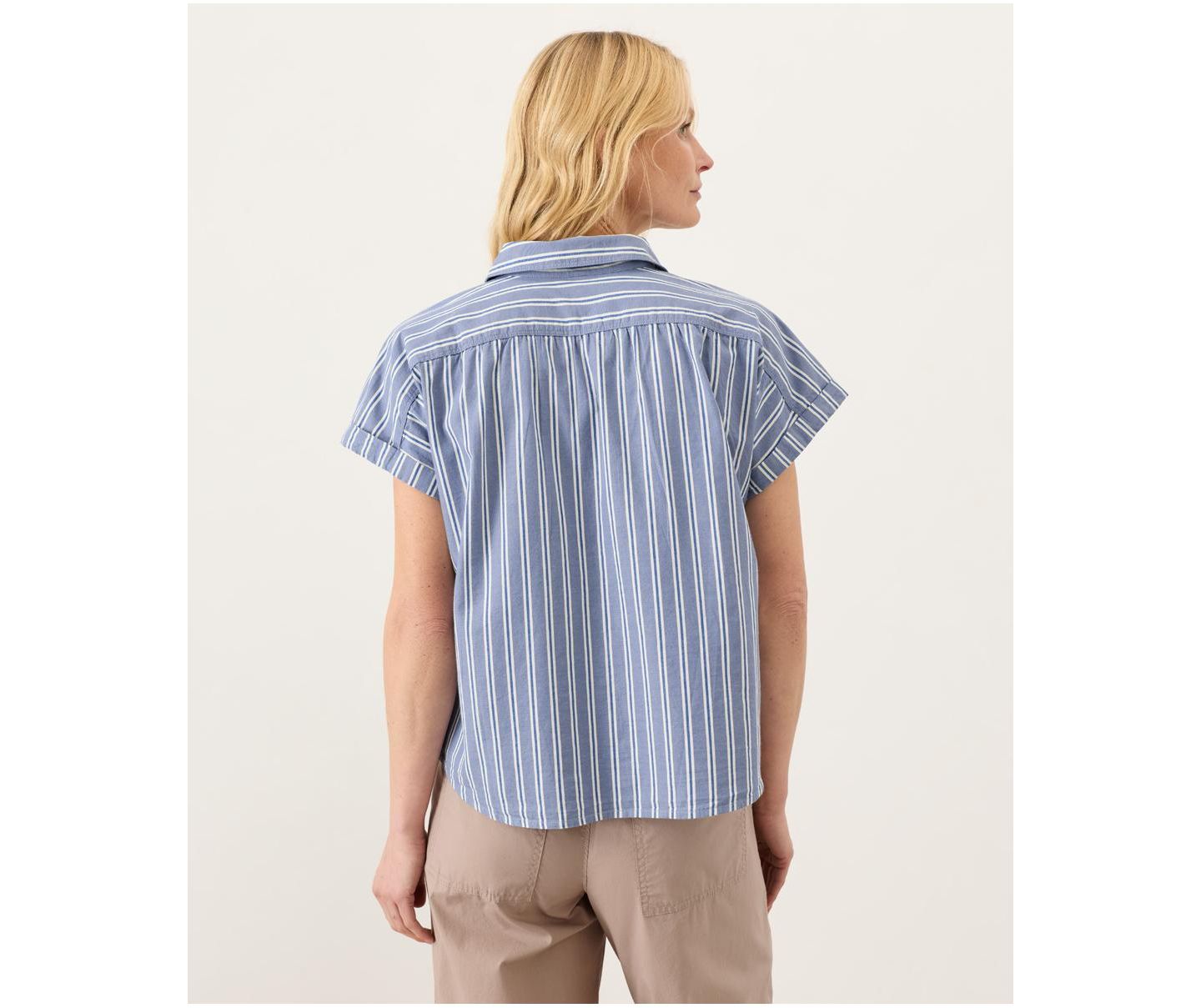 Женская рубашка Pact All Day Poplin Shirred, цвет: Полосатый — фото 5