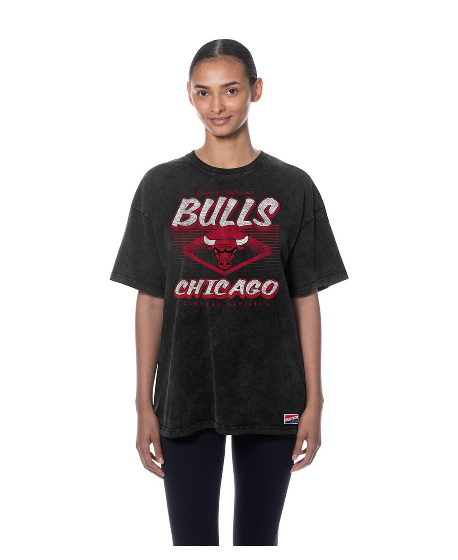 Women's Black Chicago Bulls Throwback Mineral Wash Oversized T-Shirt