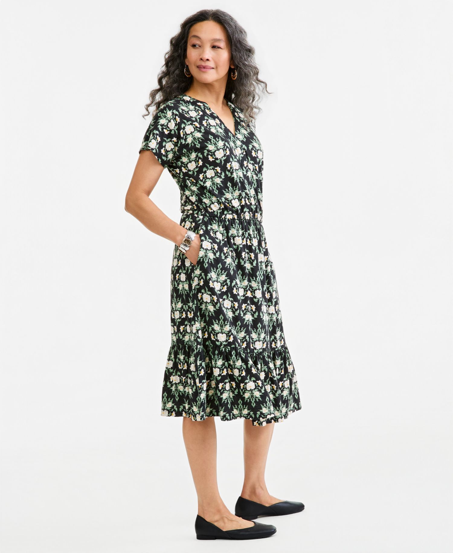 Women's Printed V-Neck Short-Sleeve Knit Midi Dress