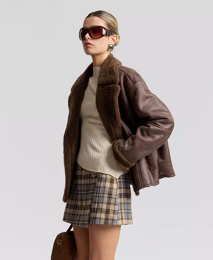 Women's Collared Faux Shearling Coat - thumbnail 5