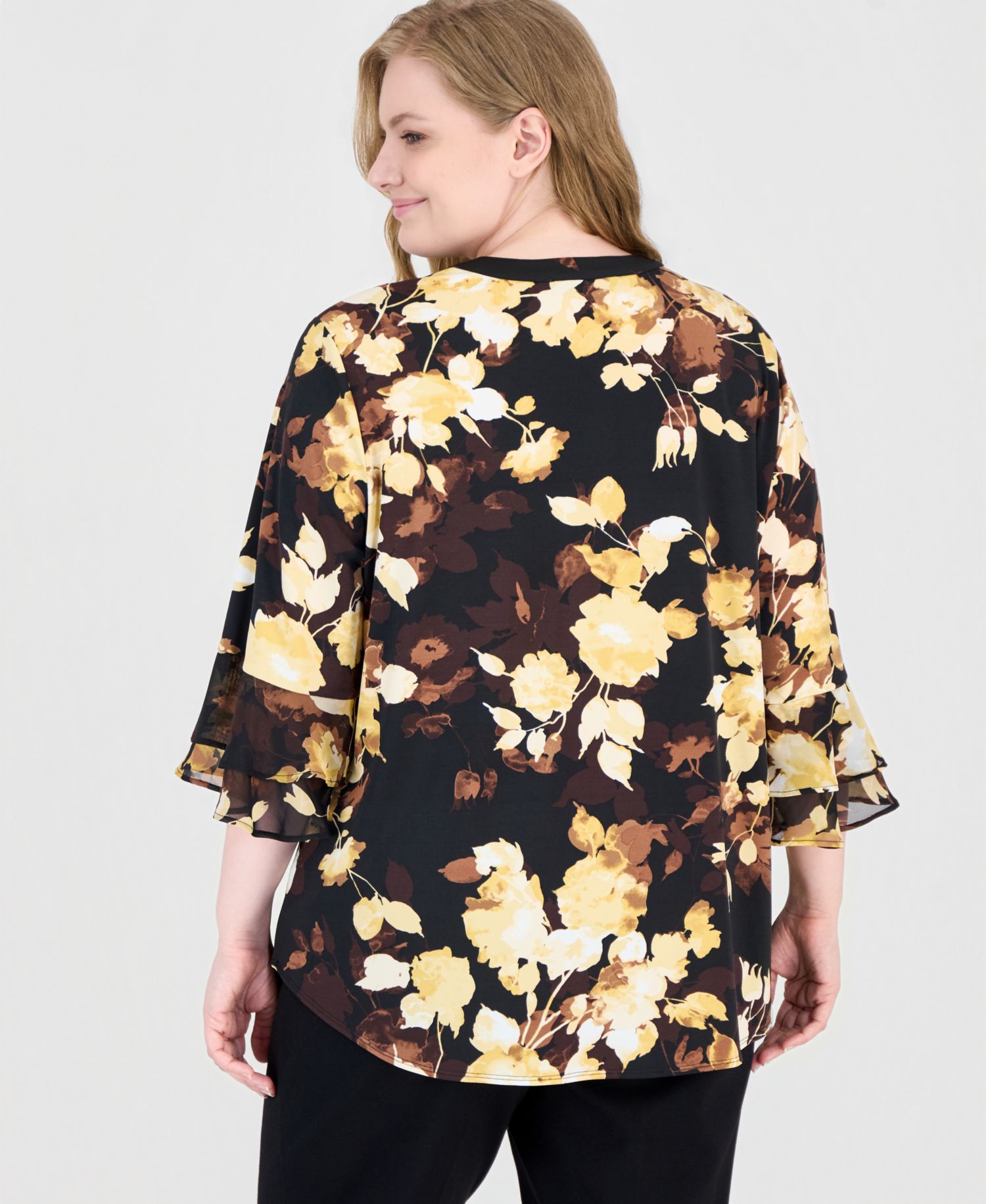 Plus Size Floral 3/4-Length Flutter Sleeves Split-Neck Tunic