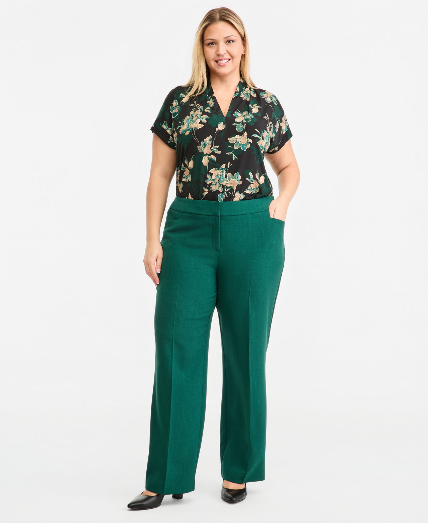 Plus Size Fly-Front L-Pocket Slim Trousers