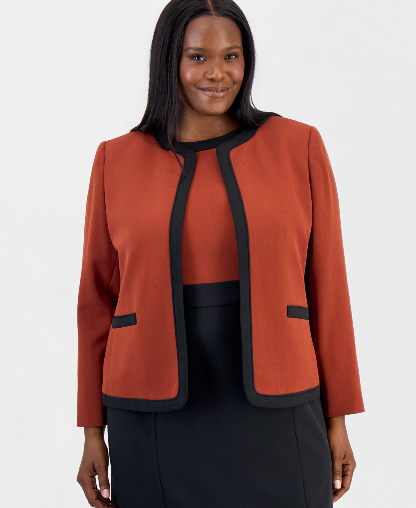 Женская куртка Kasper Plus Size Colorblock Open-Front Collarless, цвет: Сепия / Чёрный — фото 1