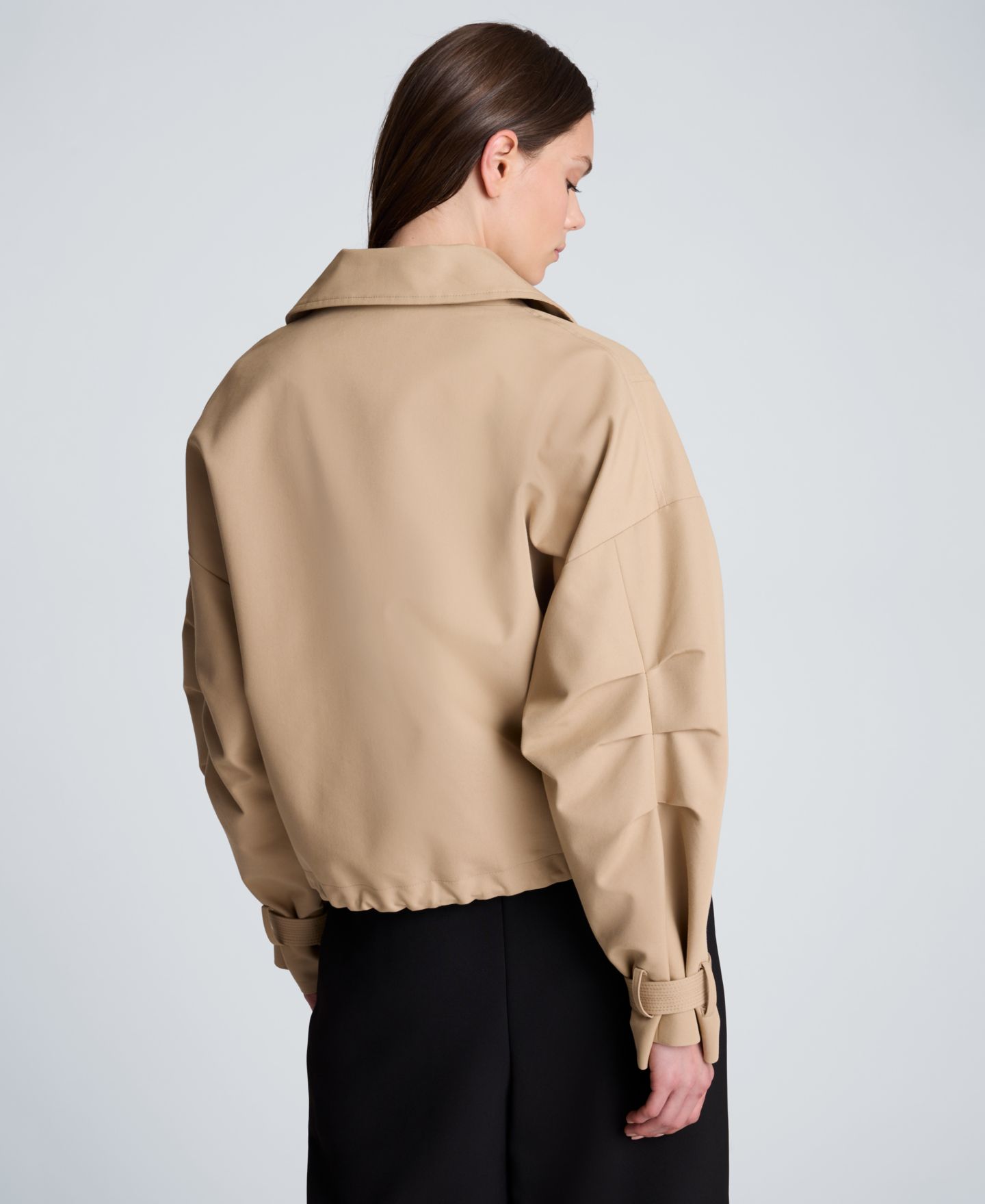Женская куртка Kenneth Cole Boxy Moto Cropped Canvas Trench, цвет: Farro — фото 5