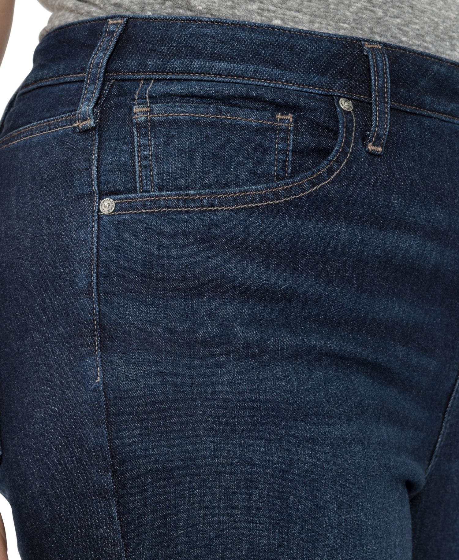 Plus Size Avery High-Rise Jeans