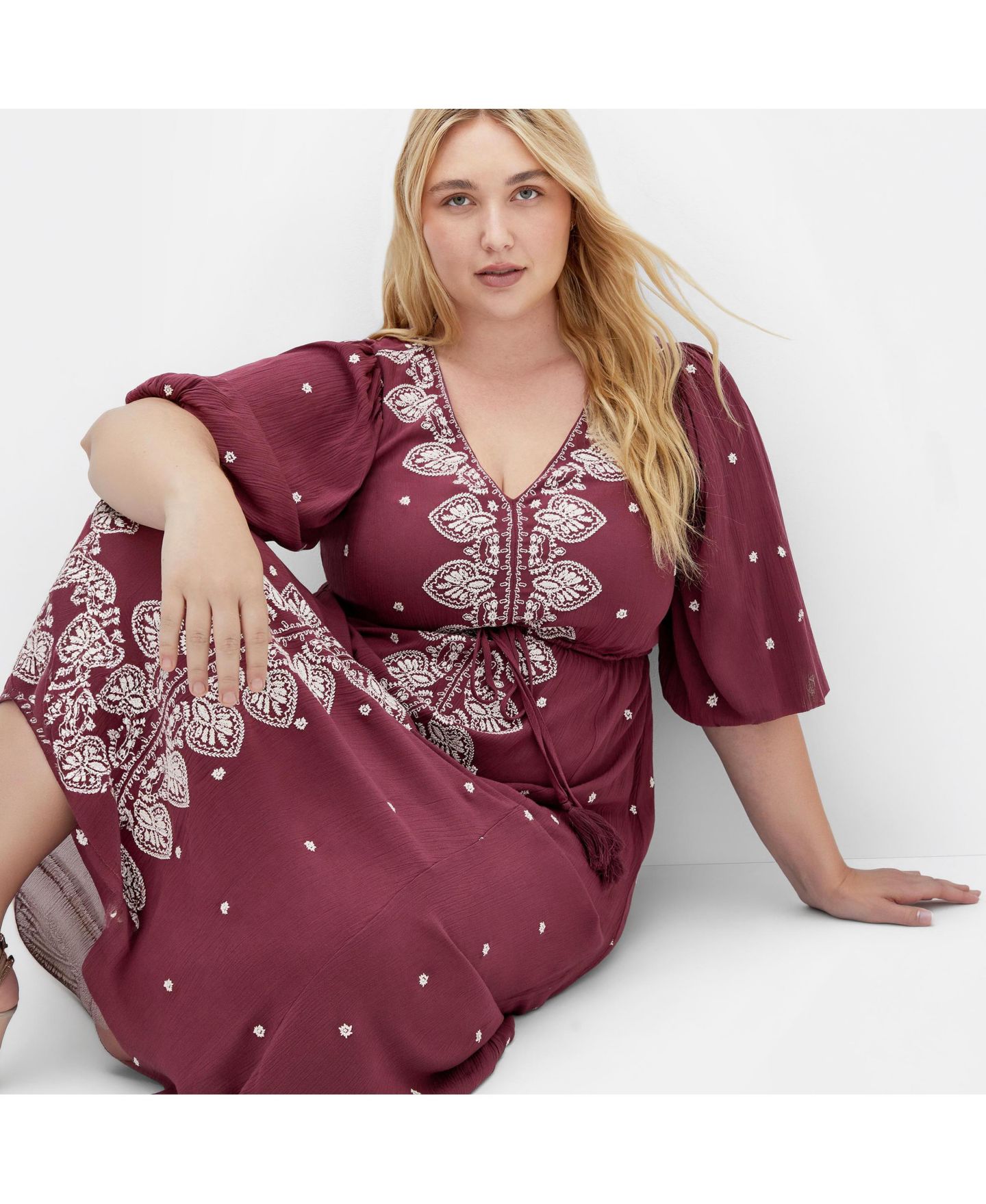 Женское платье CITY CHIC Plus Size Ulla Embroidered, цвет: Фиолетовый — фото 3