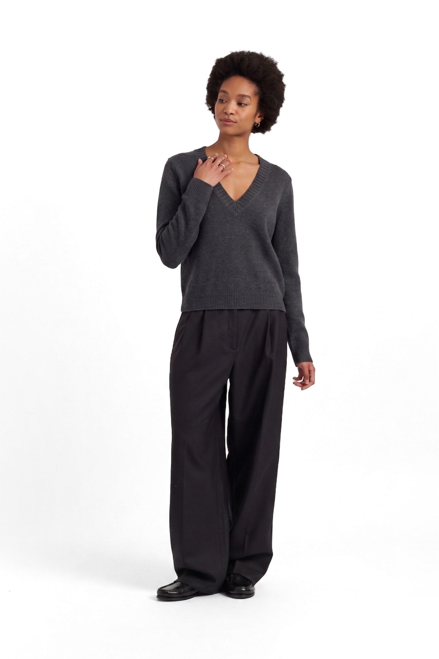 Women's Wool-Cashmere V-Neck Sweater