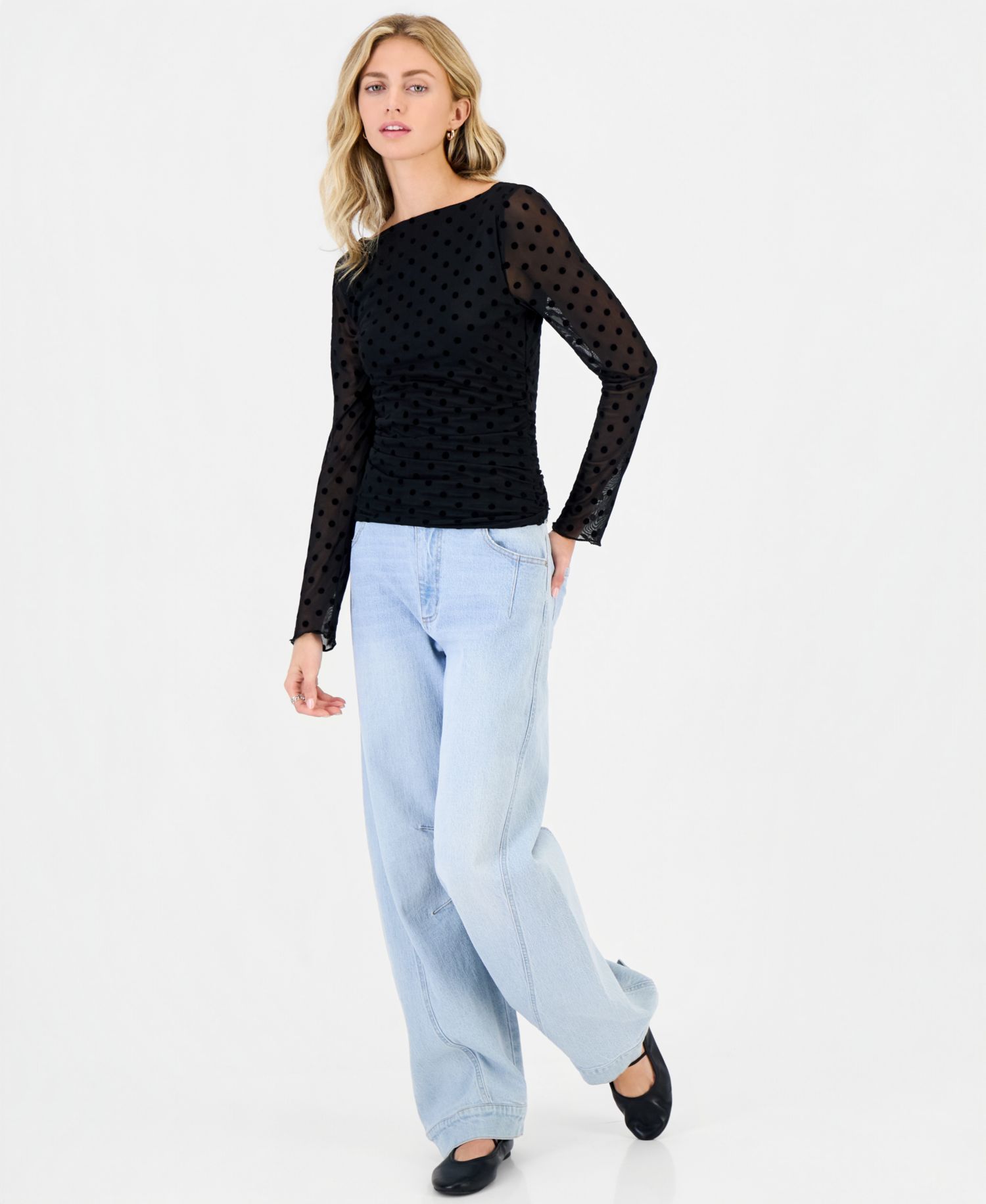 Juniors' Ruched Flocked Long-Sleeve Top