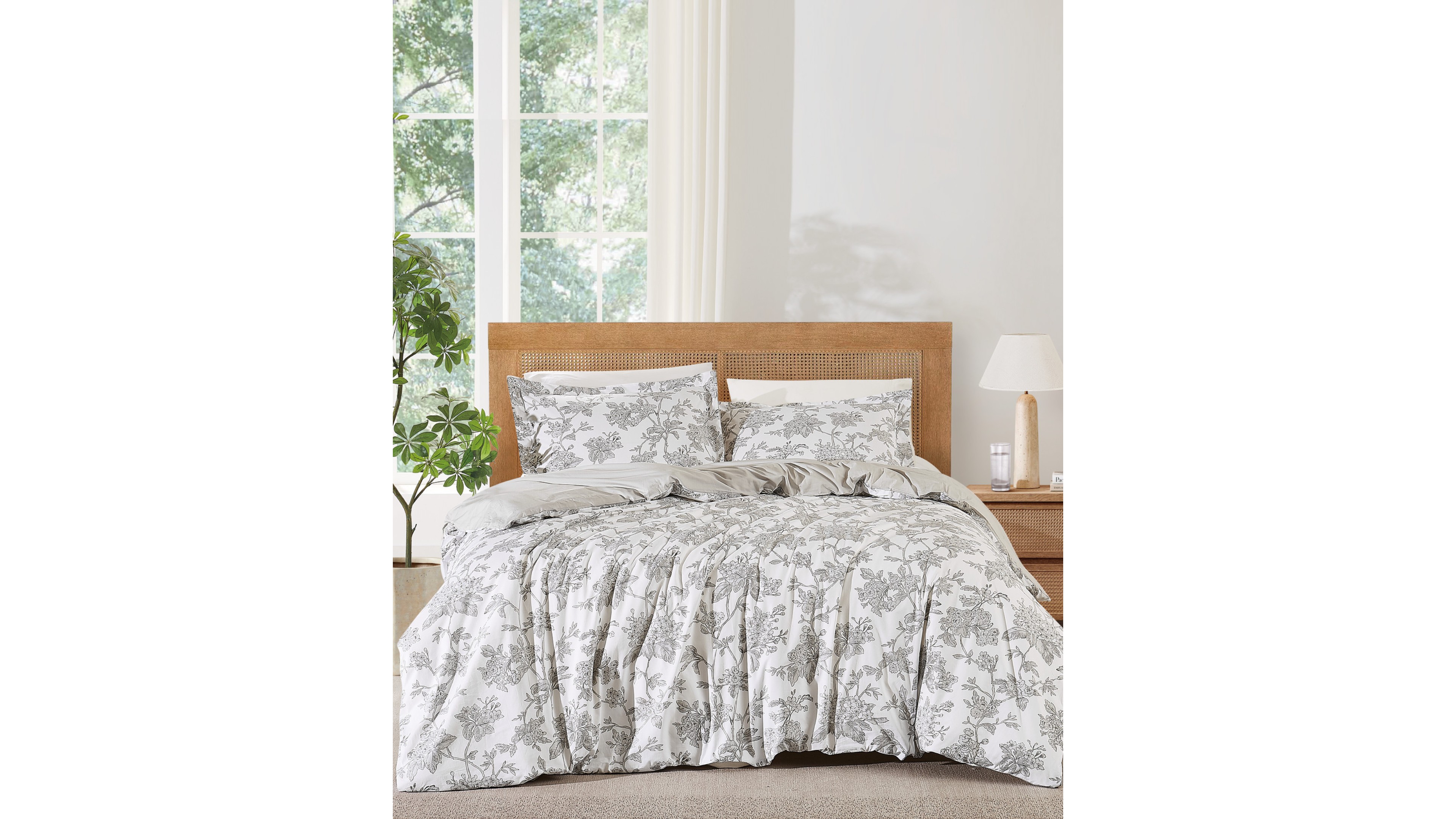 Brooklyn Loom Mila Floral 3-Piece Duvet Cover Set, King