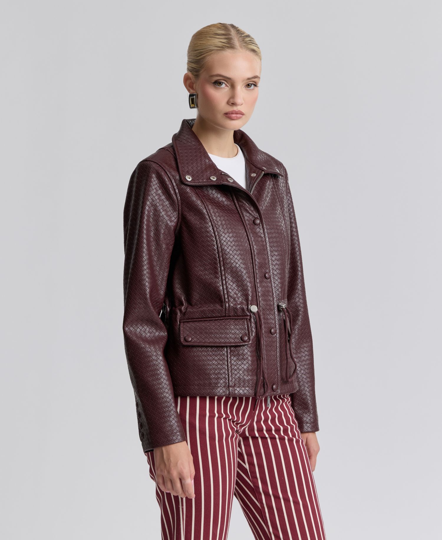 Women's Textured Mock-Neck Jacket
