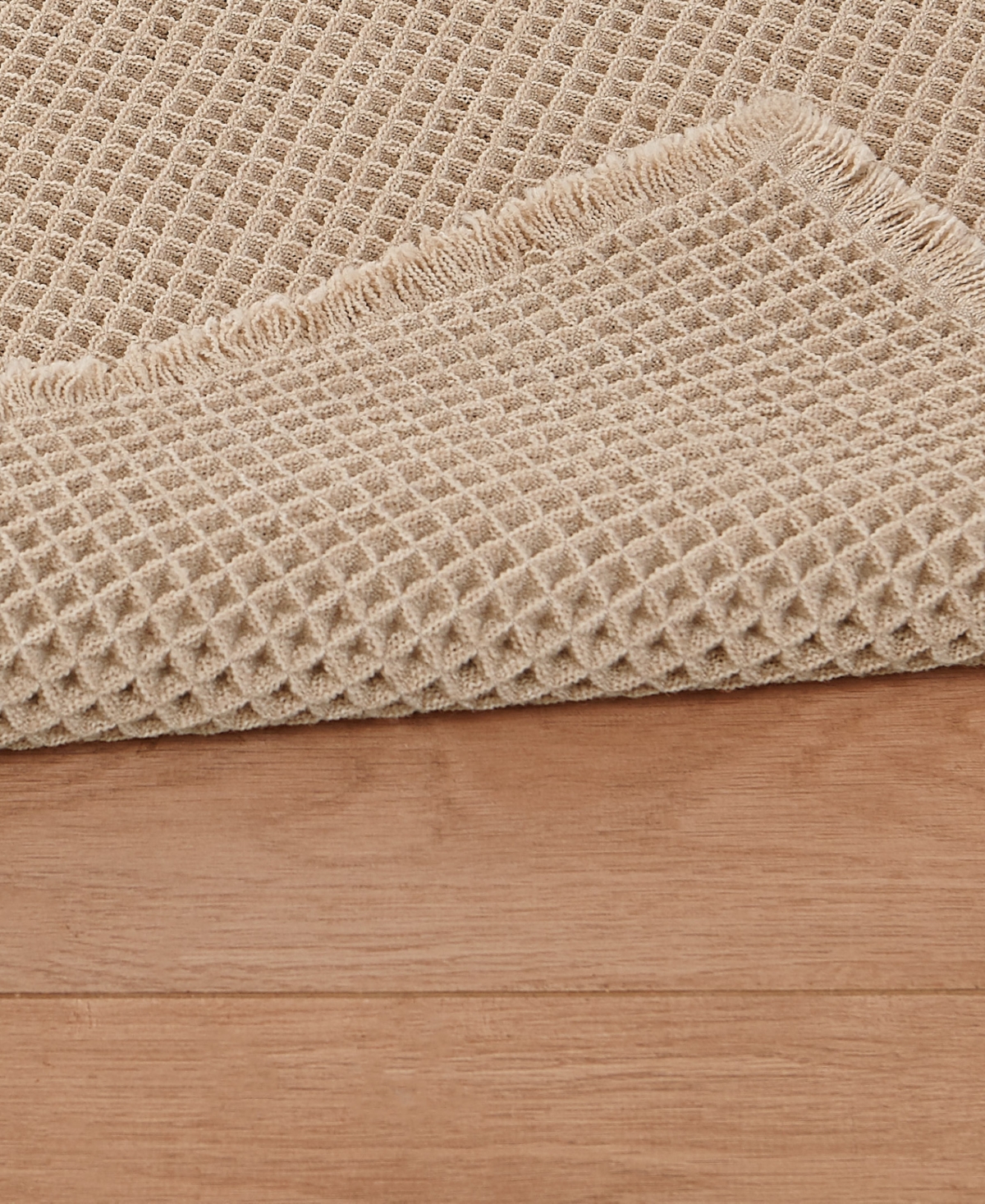 Lucky Brand Taylor Solid Waffle Weave Bath Rugs
