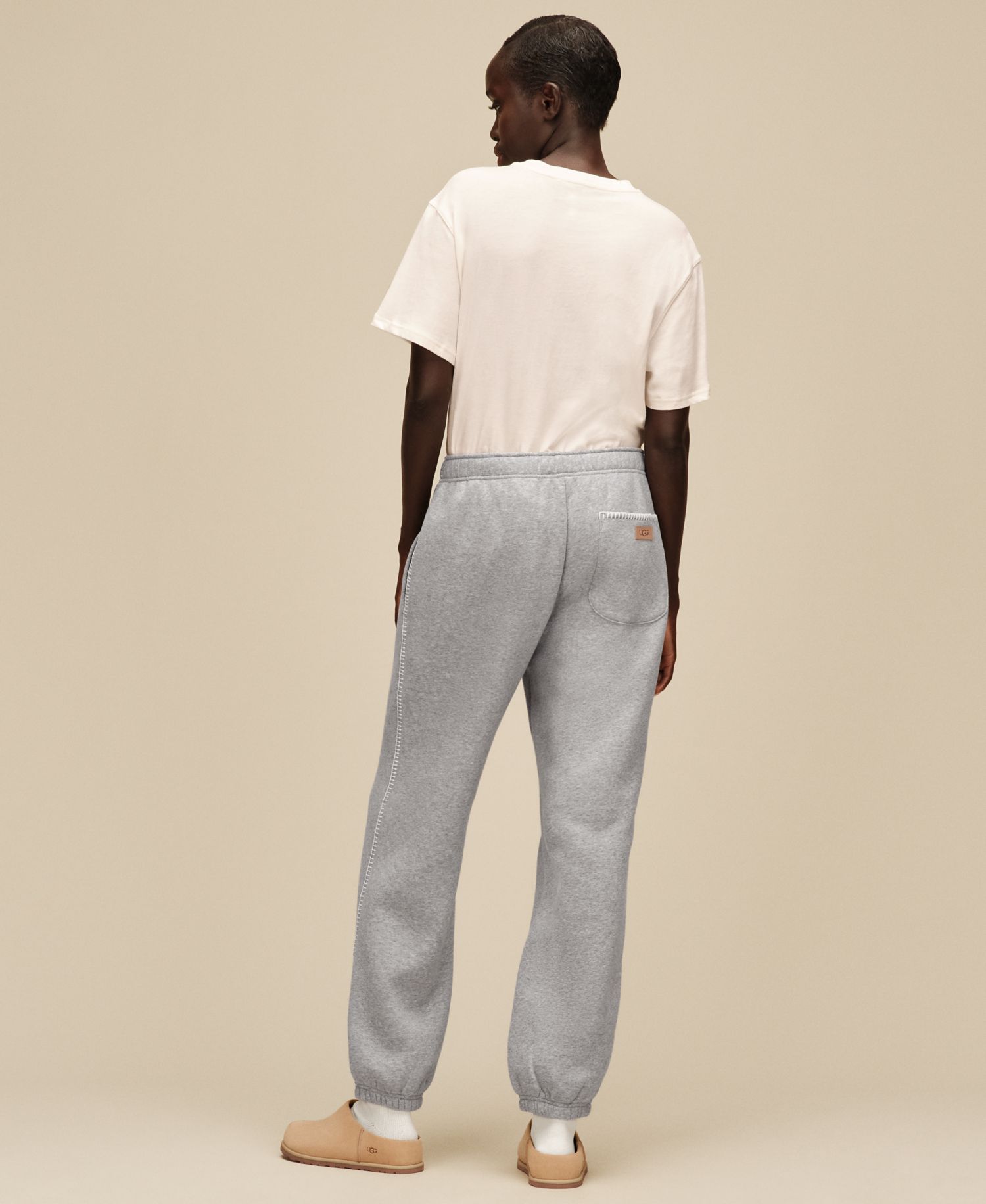 Women's Classic Fleece Pull-On Sweatpants