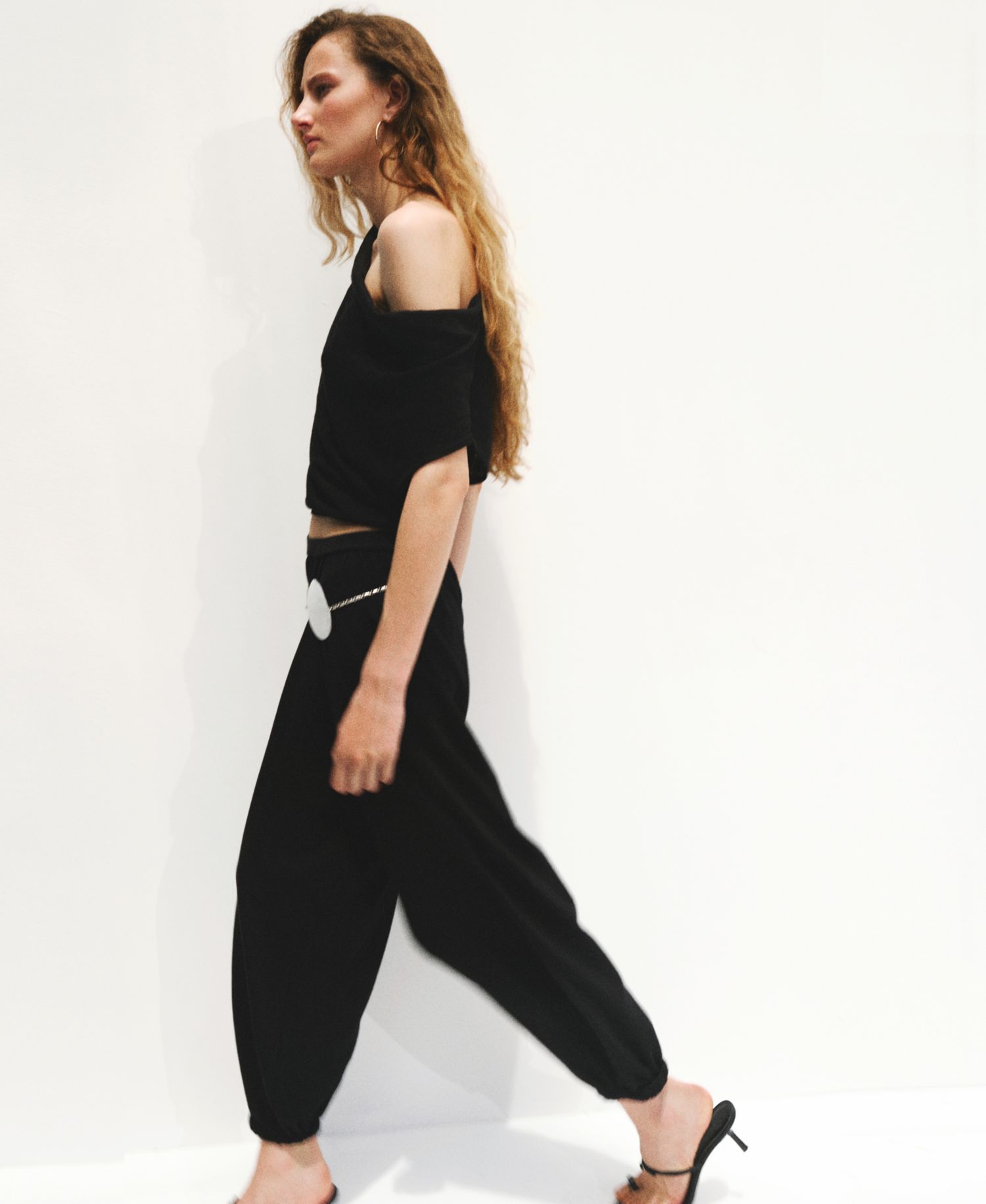 Women's Mid-Rise Baggy Pants
