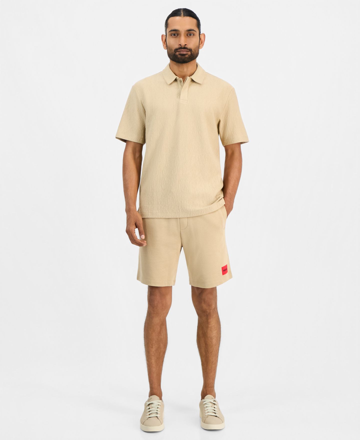 Мужское поло Hugo Boss HUGO by Denopolo Creased Interlock Classic Fit Polo Shirt, цвет: Бежевый — фото 2