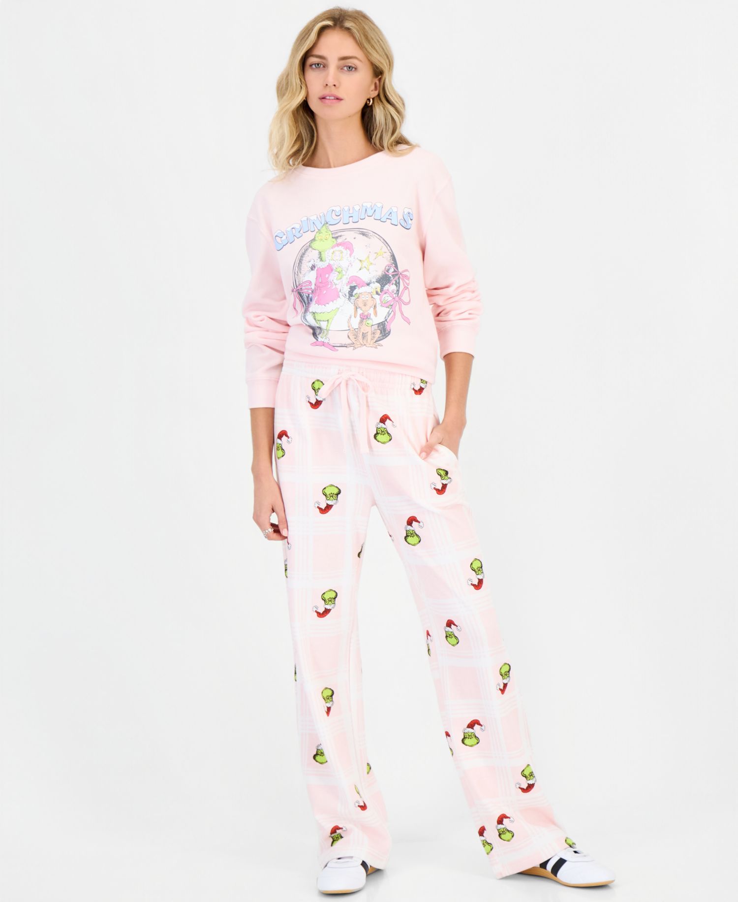 Juniors' Grinch Xmas Graphic Sweatshirt