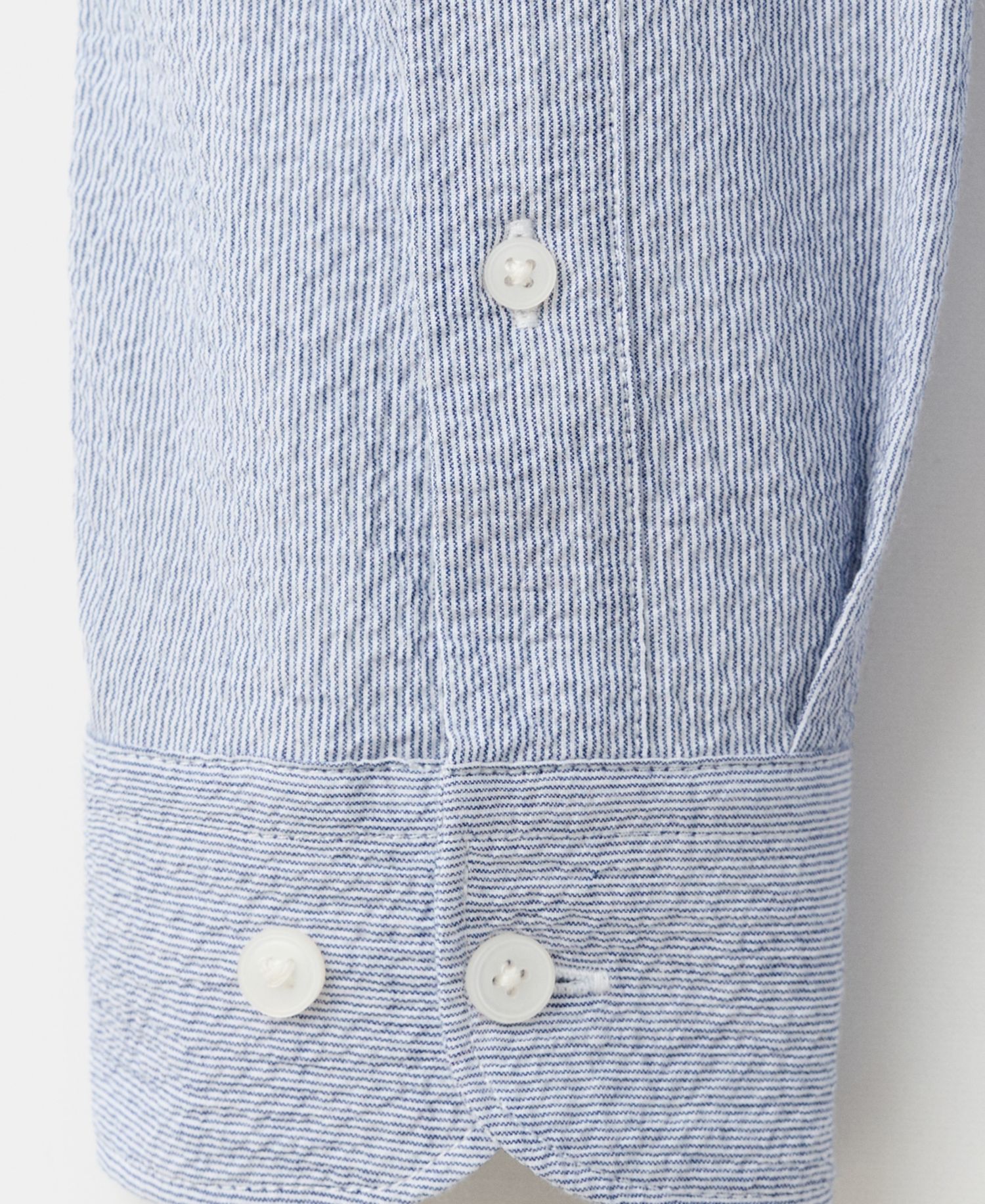 Men's Textured Striped Seersucker Shirt