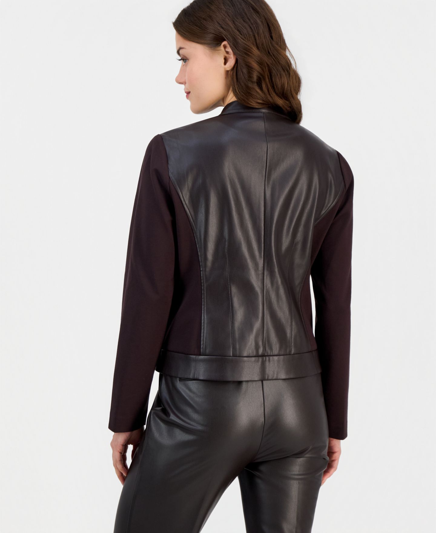 Женская куртка Anne Klein Essentials Petite Mod Moto Zipper-Front Mandarin Collar, цвет: Глубокий красное дерево — фото 4