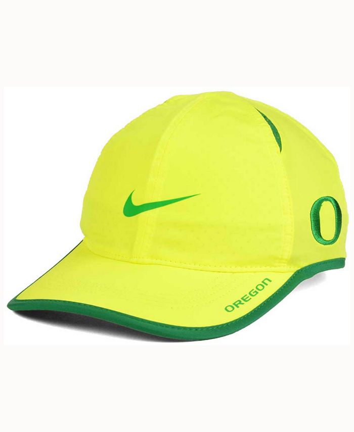 Nike Oregon Ducks Featherlight Cap & Reviews - Sports Fan Shop By Lids ...
