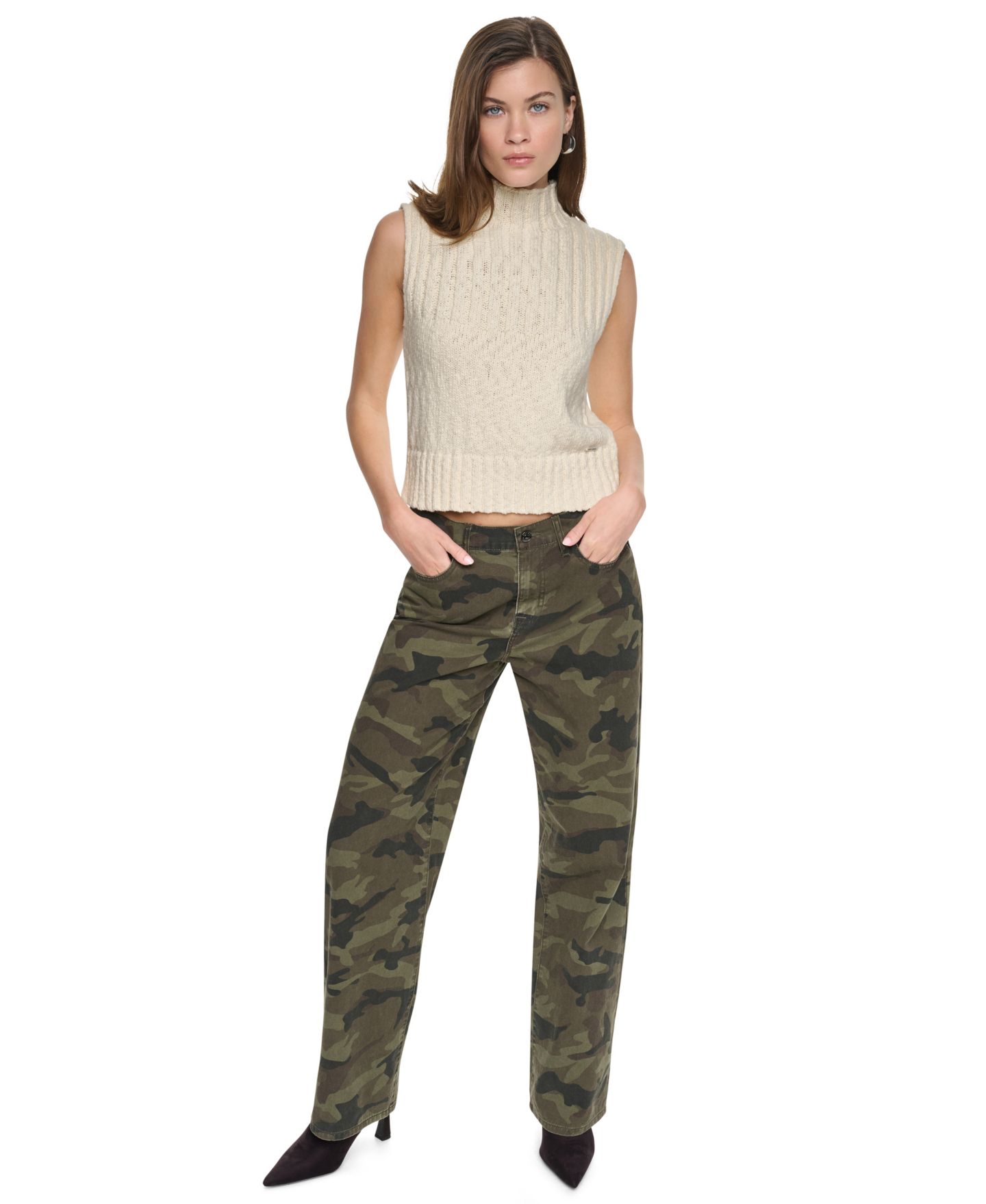 Женские джинсы DKNY Jeans Camo Mid-Rise Relaxed Straight, цвет: Камуфляжный — фото 2