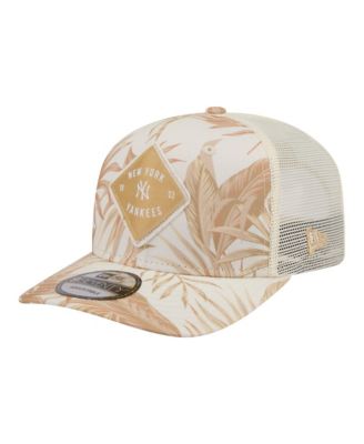 Men's Tan New York Yankees Tonal Palm COOLERA 9SEVENTY Adjustable Trucker Hat