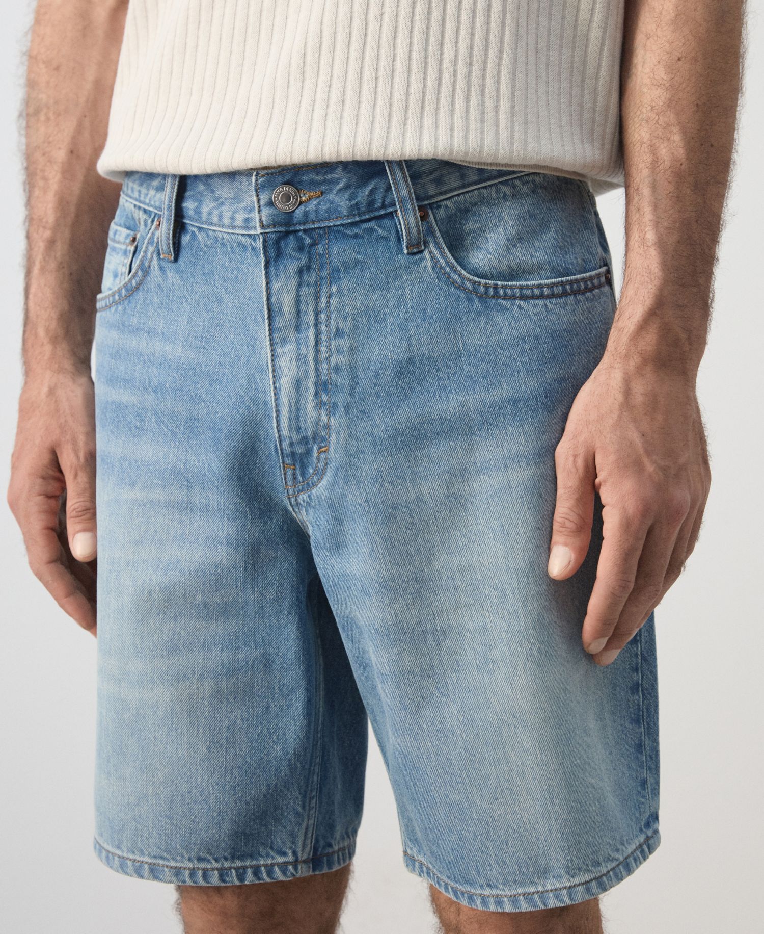 Men's Straight-Fit Denim 8.86" Bermuda Shorts