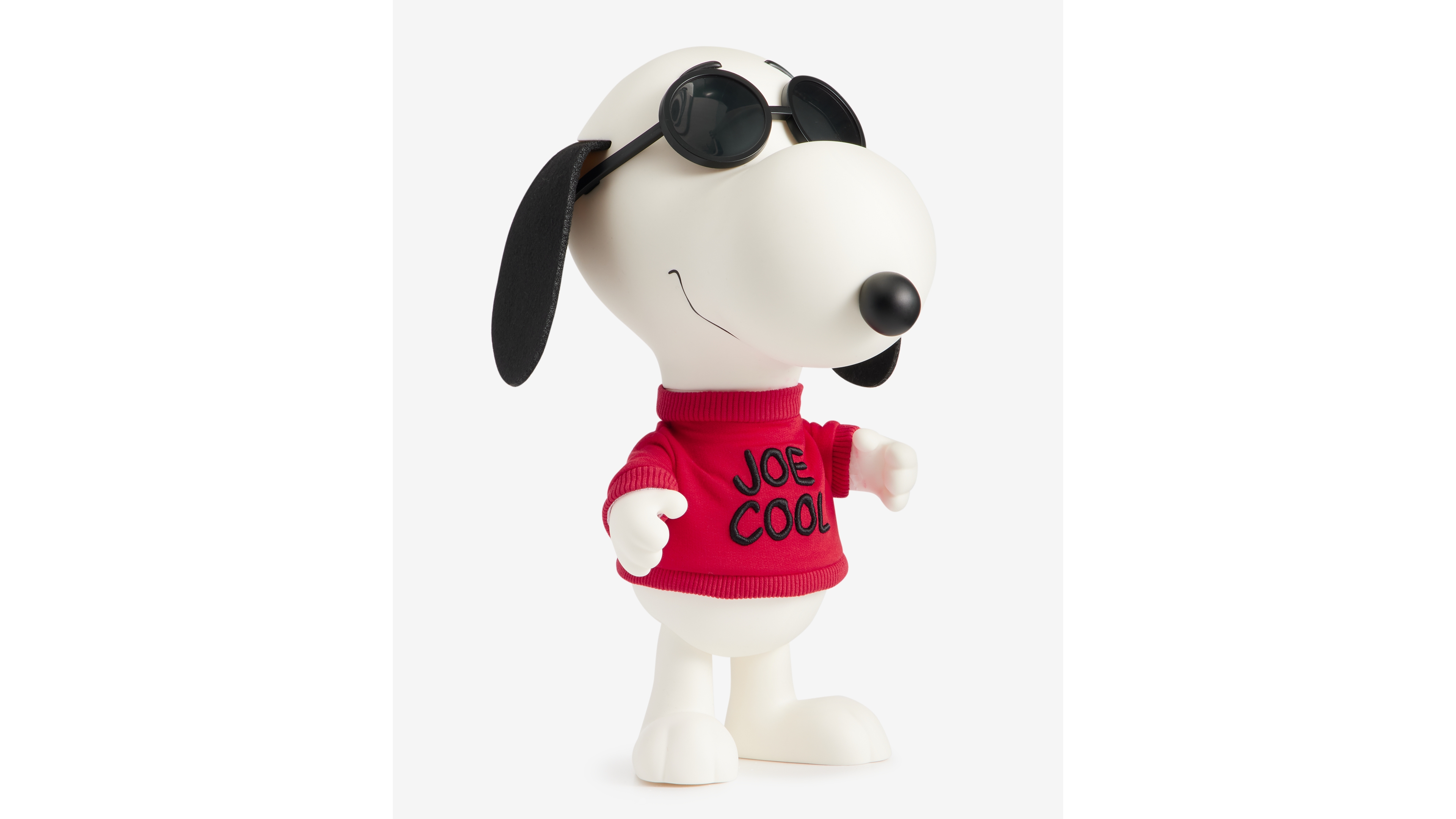 Super7 Peanuts | Macy's 100th Thanksgiving Day Parade Joe Cool Snoopy 12" Vinyl Figurine