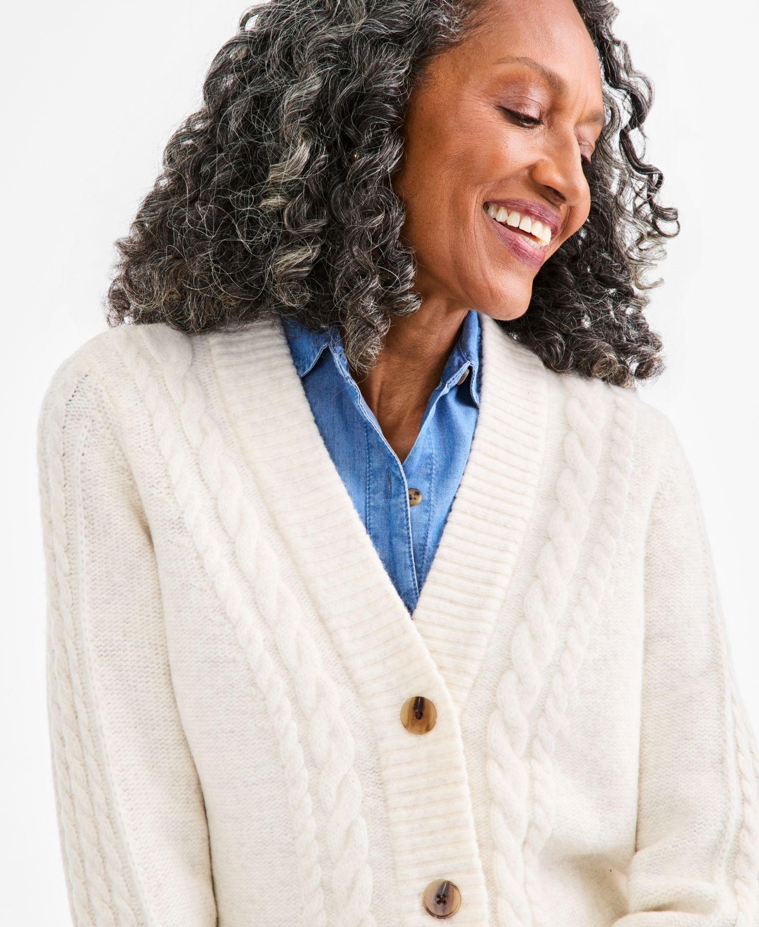 Women's Cable-Knit V-Neck Boyfriend Cardigan